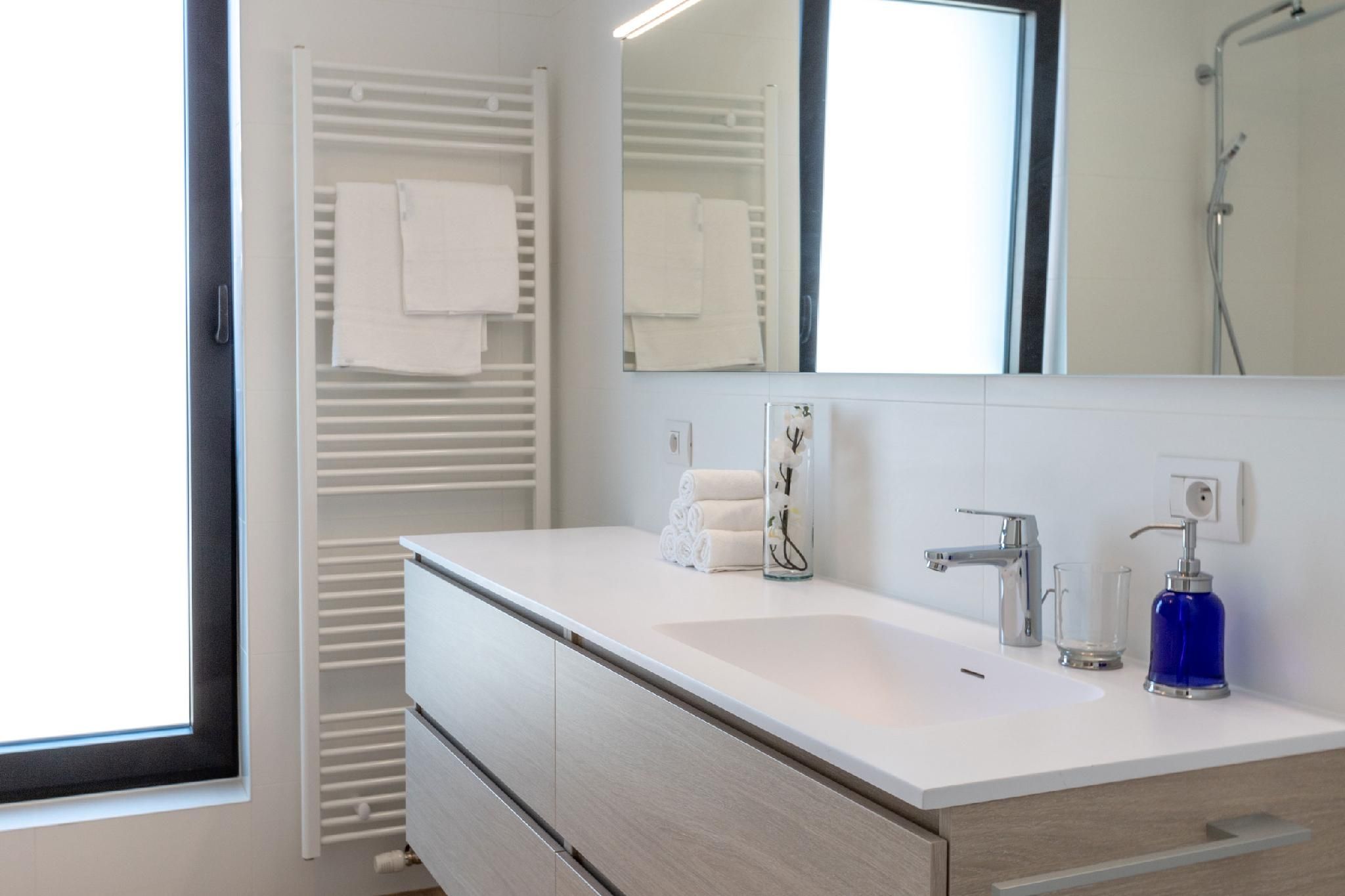 2 Bedroom Apartment, Balcony