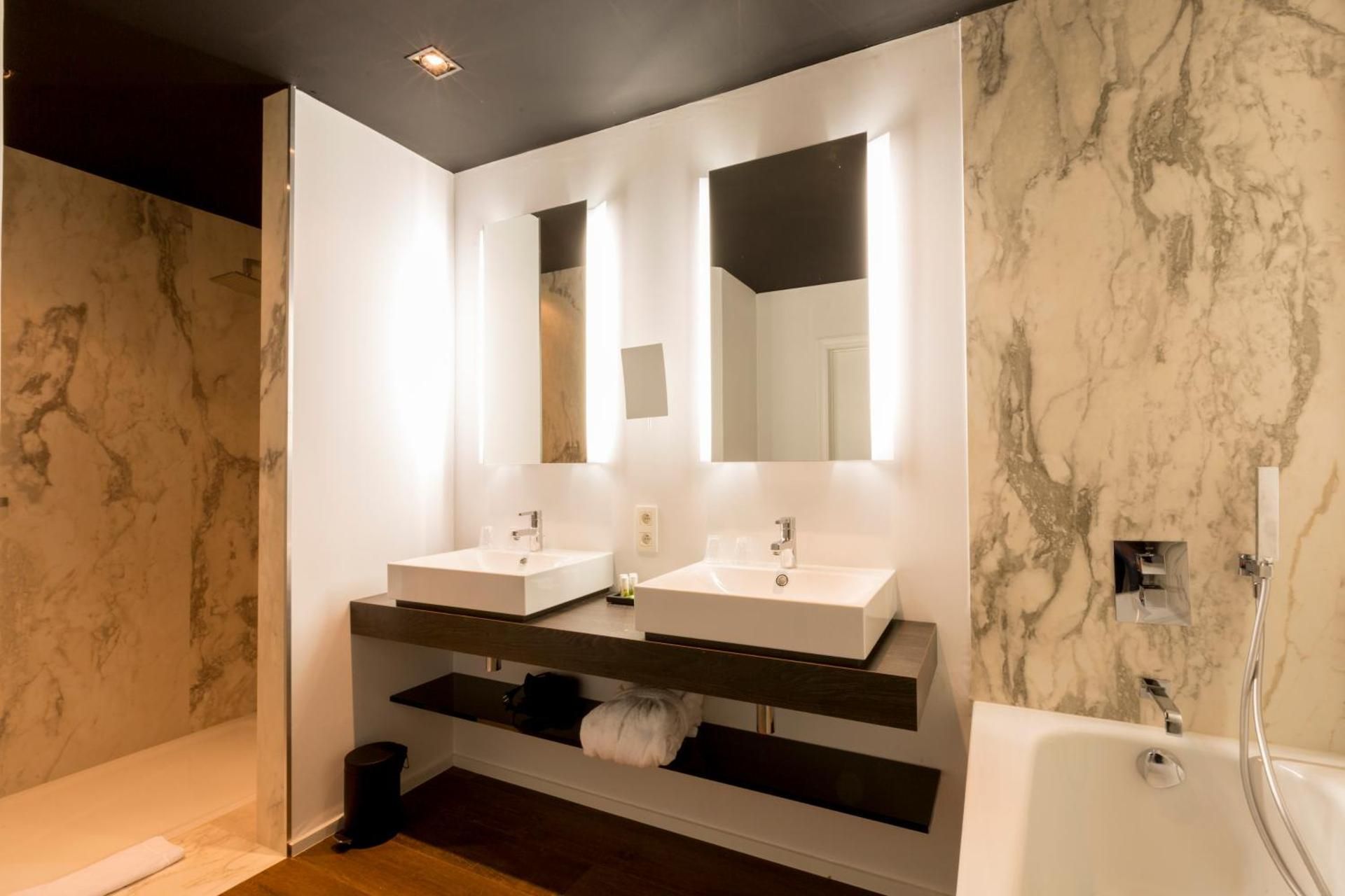 Junior Suite with Terrace