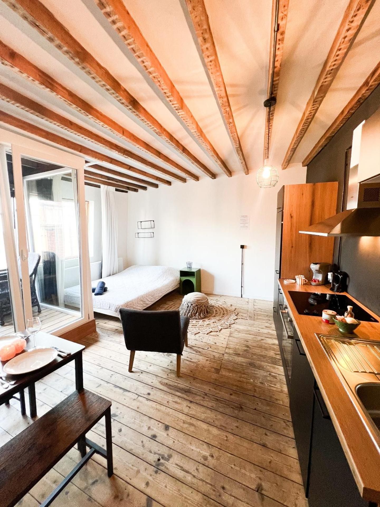 Deluxe Apartment