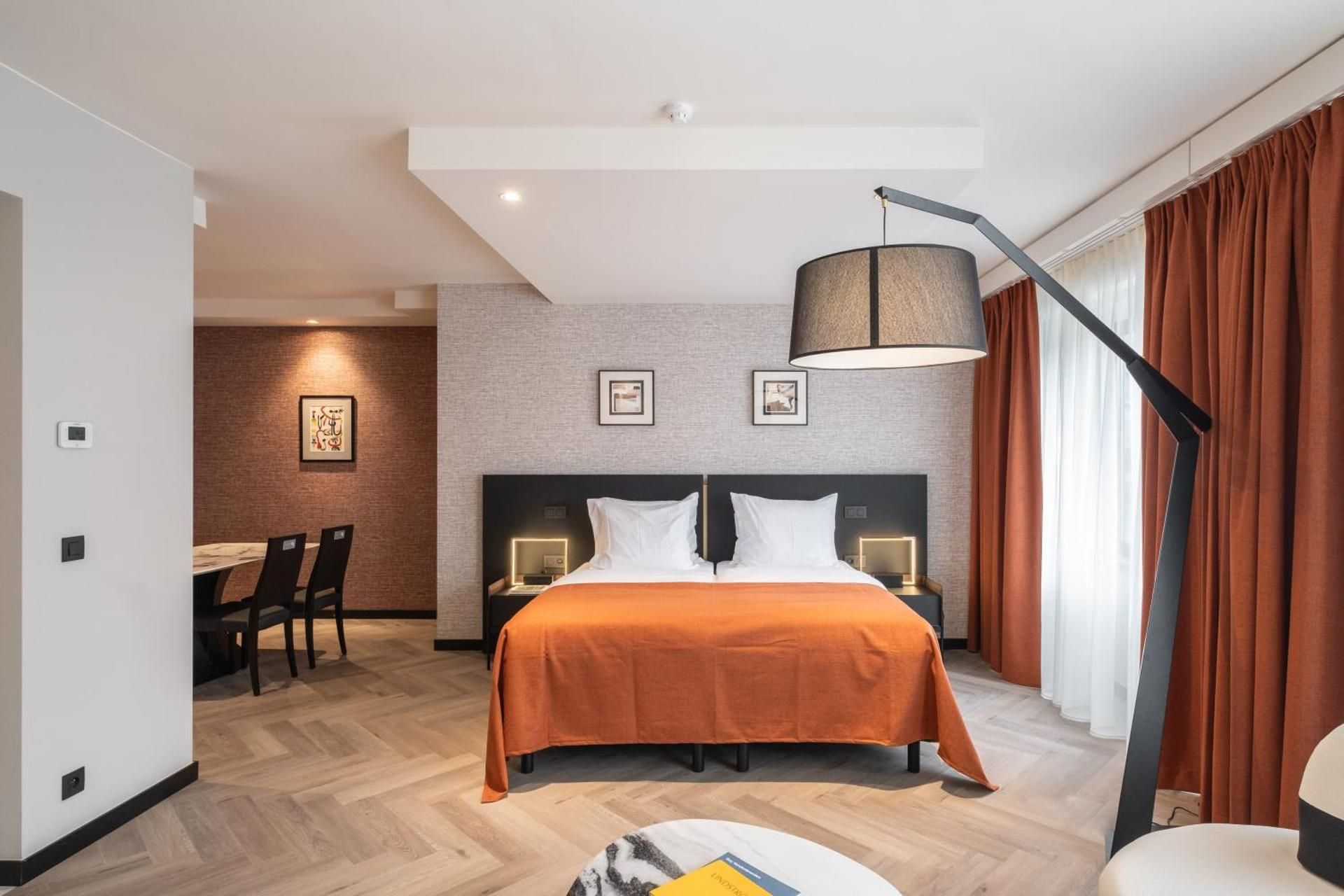 Junior Suite Twin Room