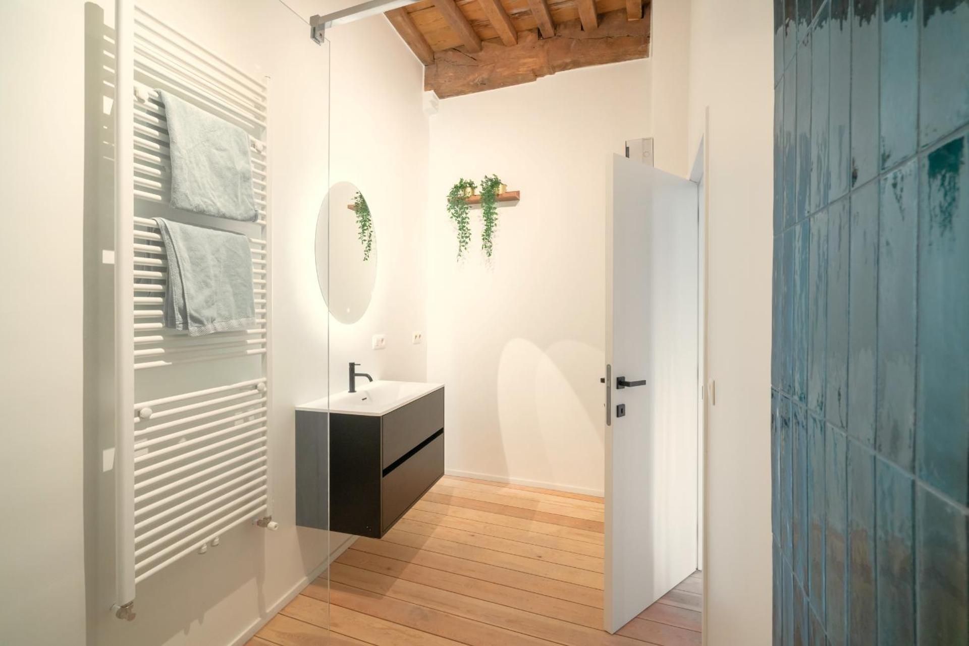 The Hendrik Square Apartments One-Bedroom Apartment