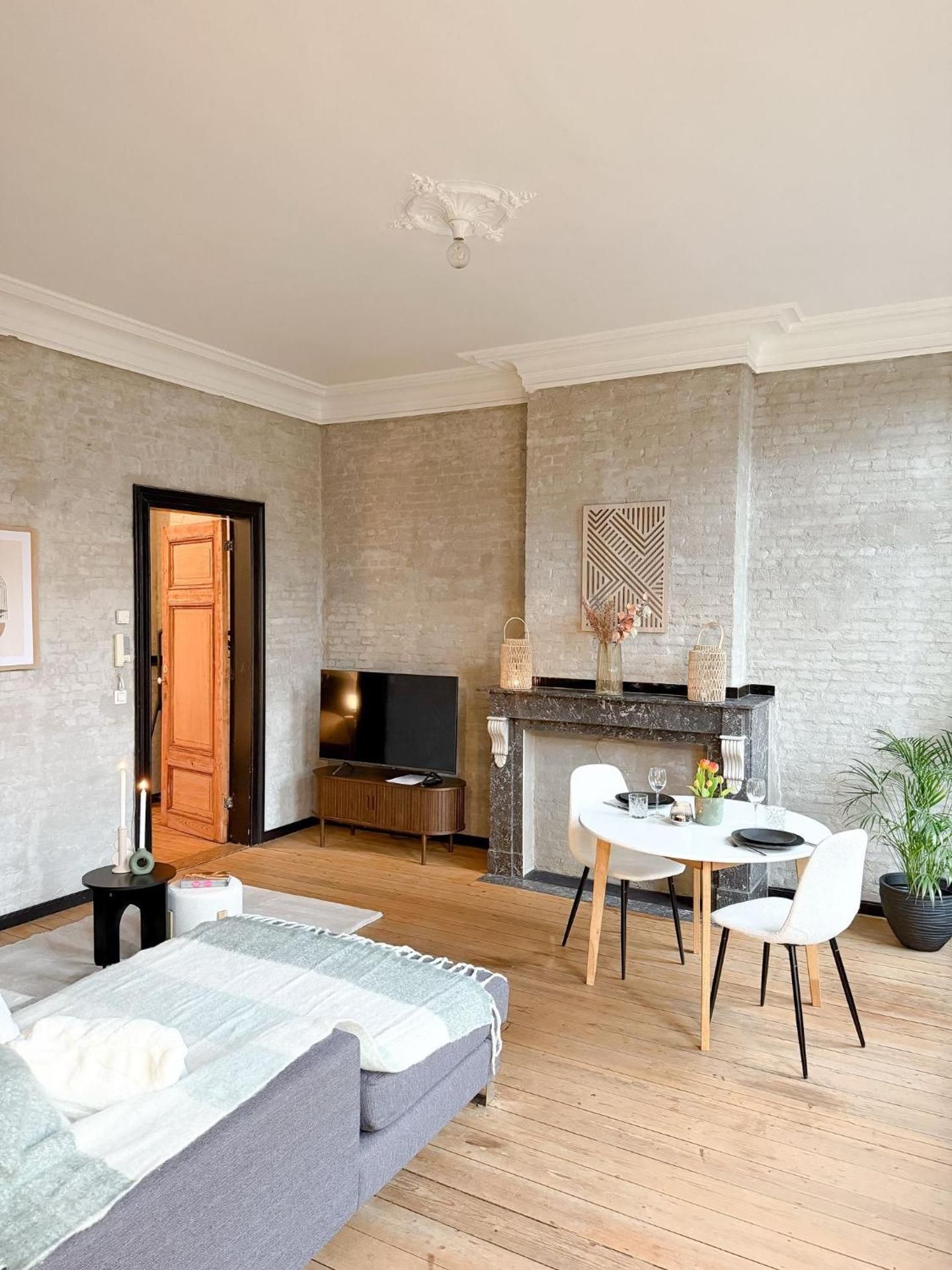 Superior Apartment with City View