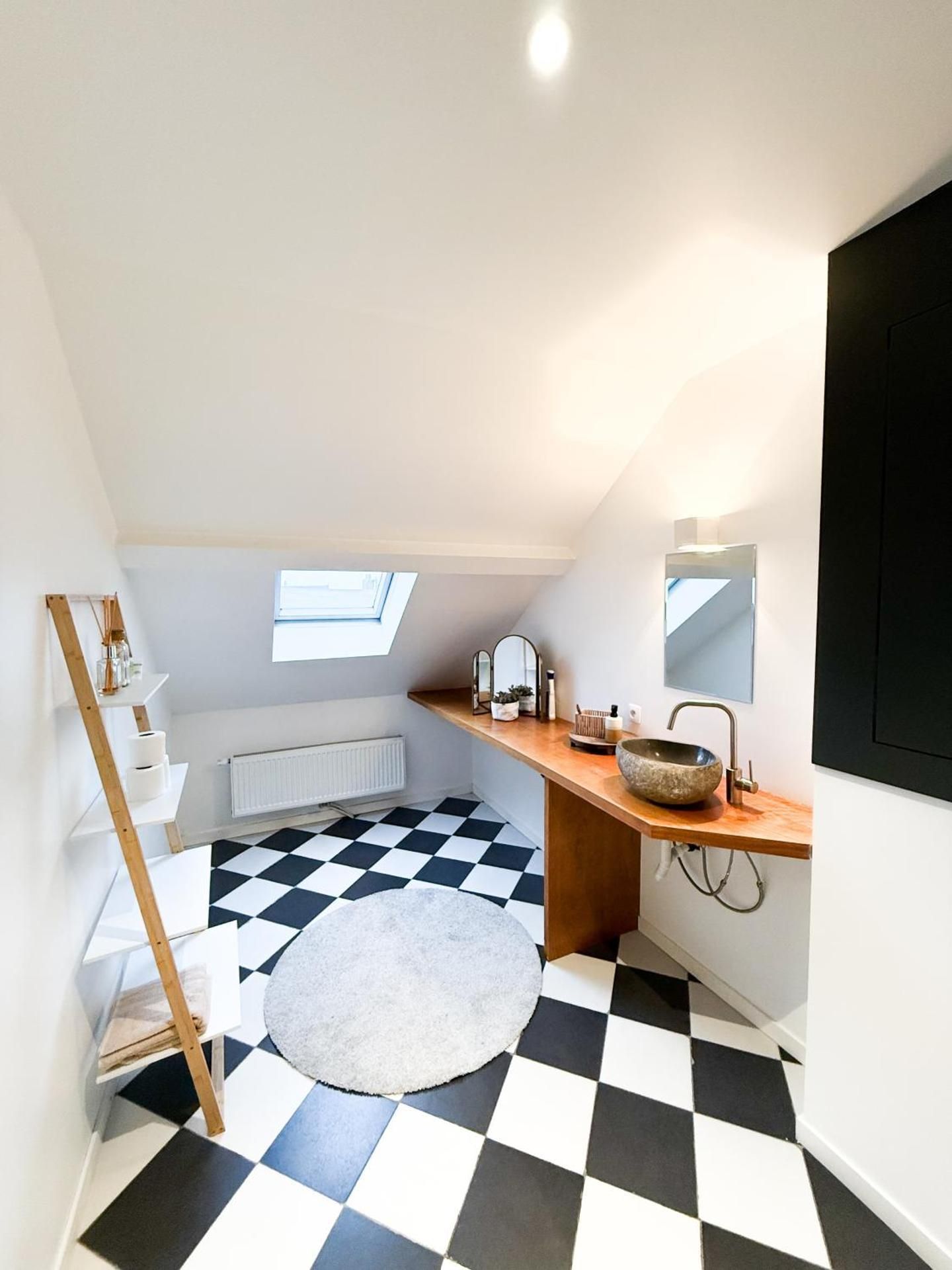 Open Penthouse with Two Bedrooms and Terrace