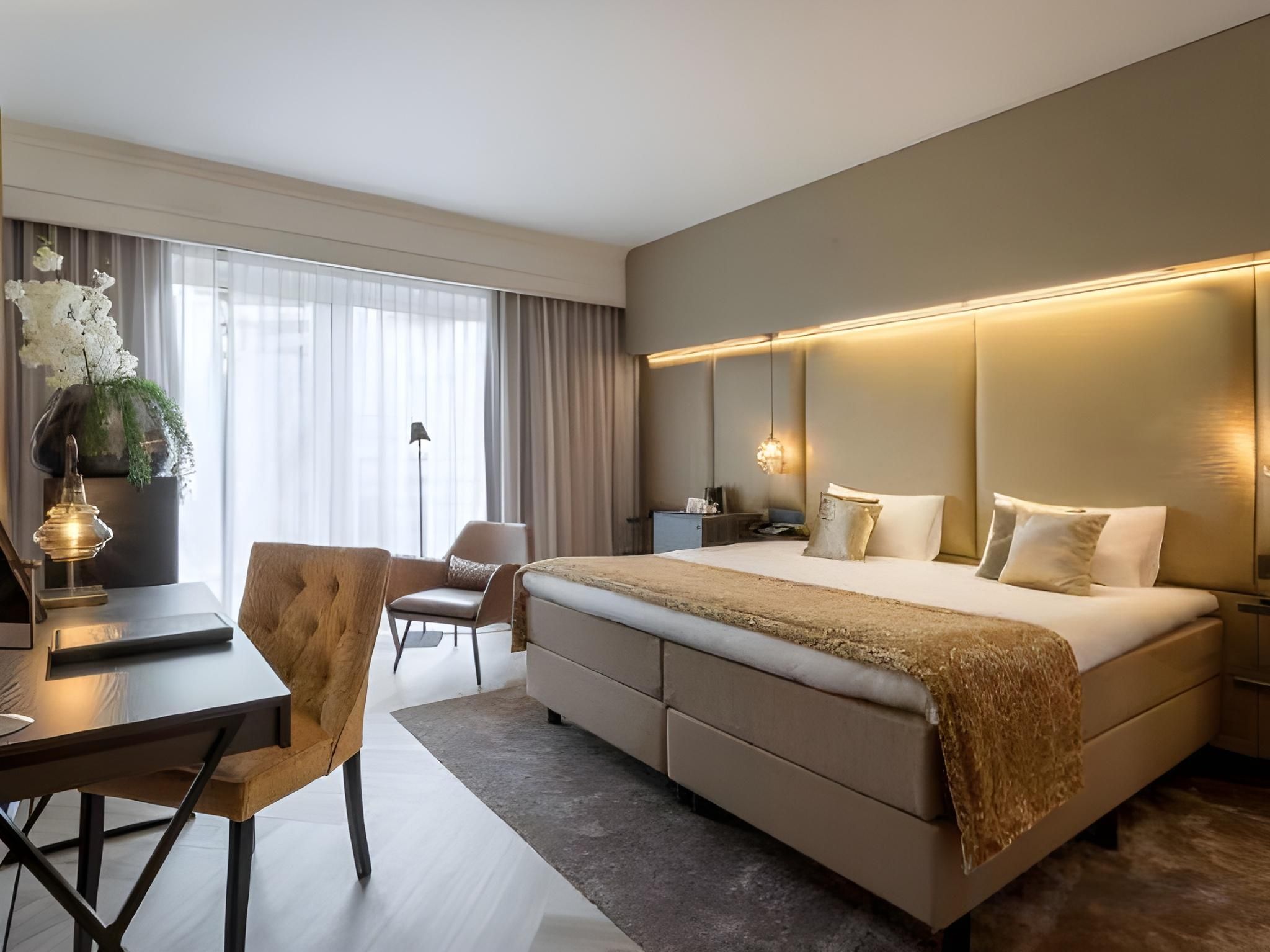 Rooftop Room