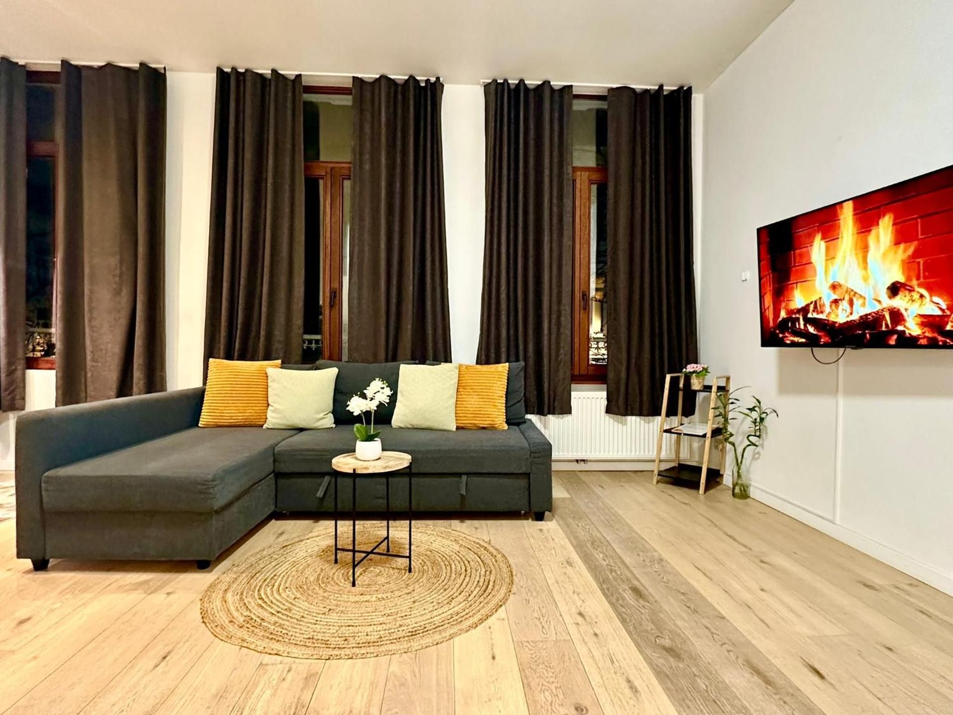 Deluxe Family Suite