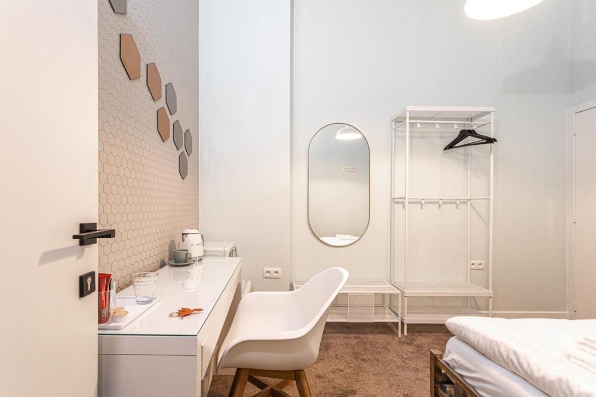 Studio Anvers Single Room