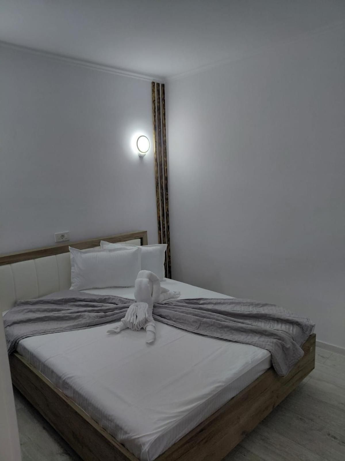 King Studio with Sofa Bed