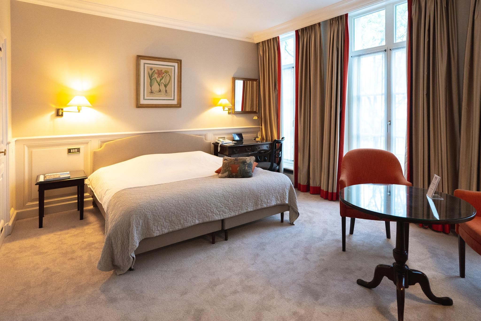 Prestige Room