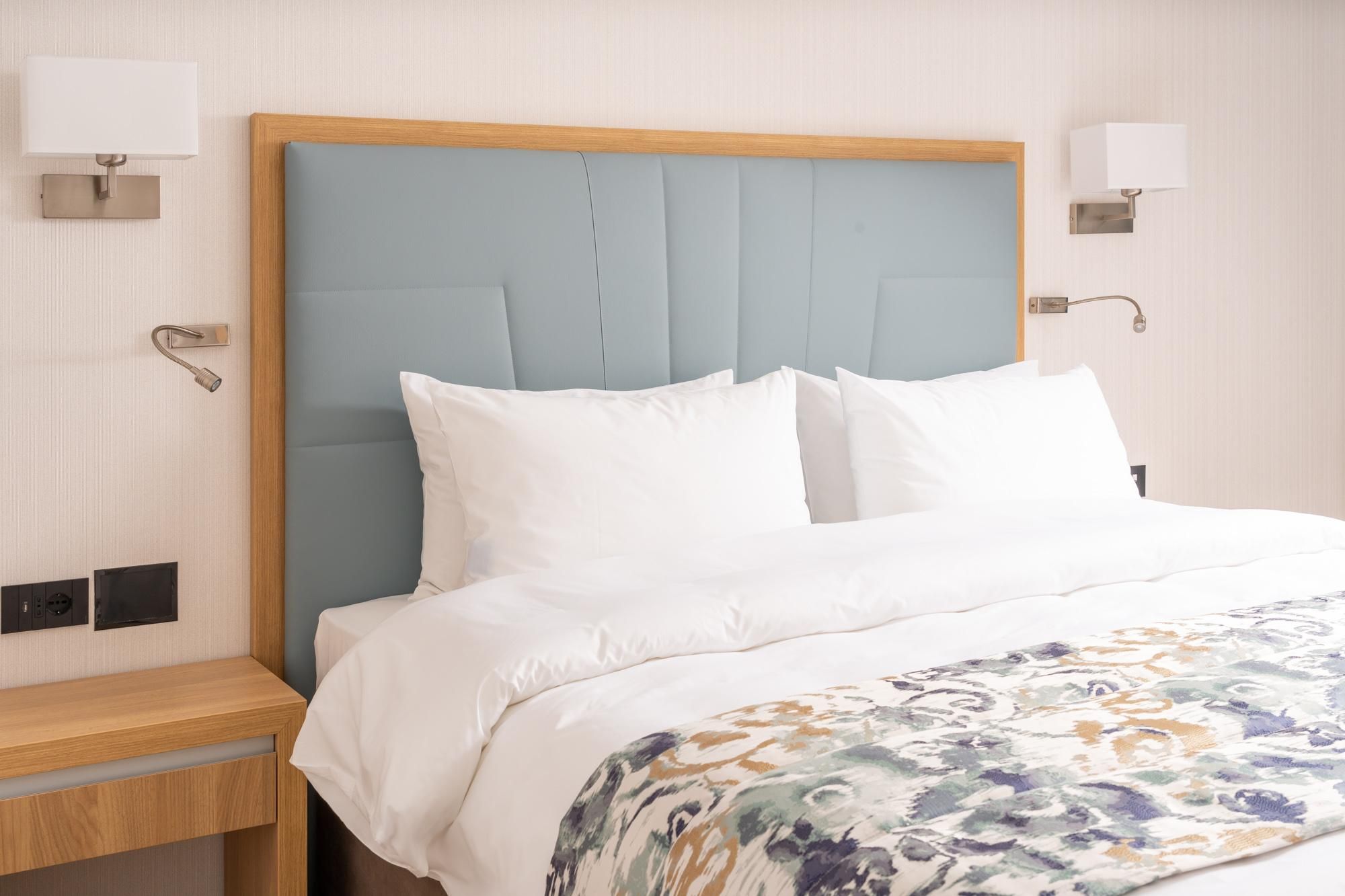 Standard - 1 Bed Queen Non-Smoking