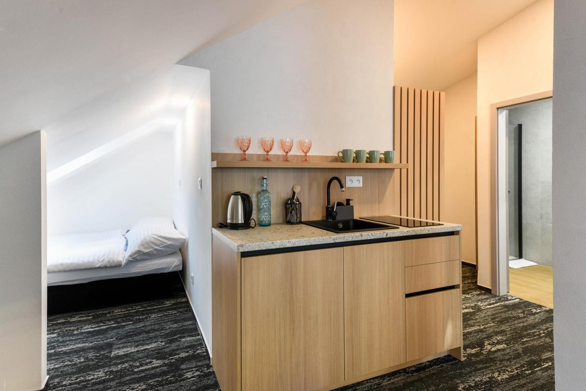 One-bedroom Loft Apartment 