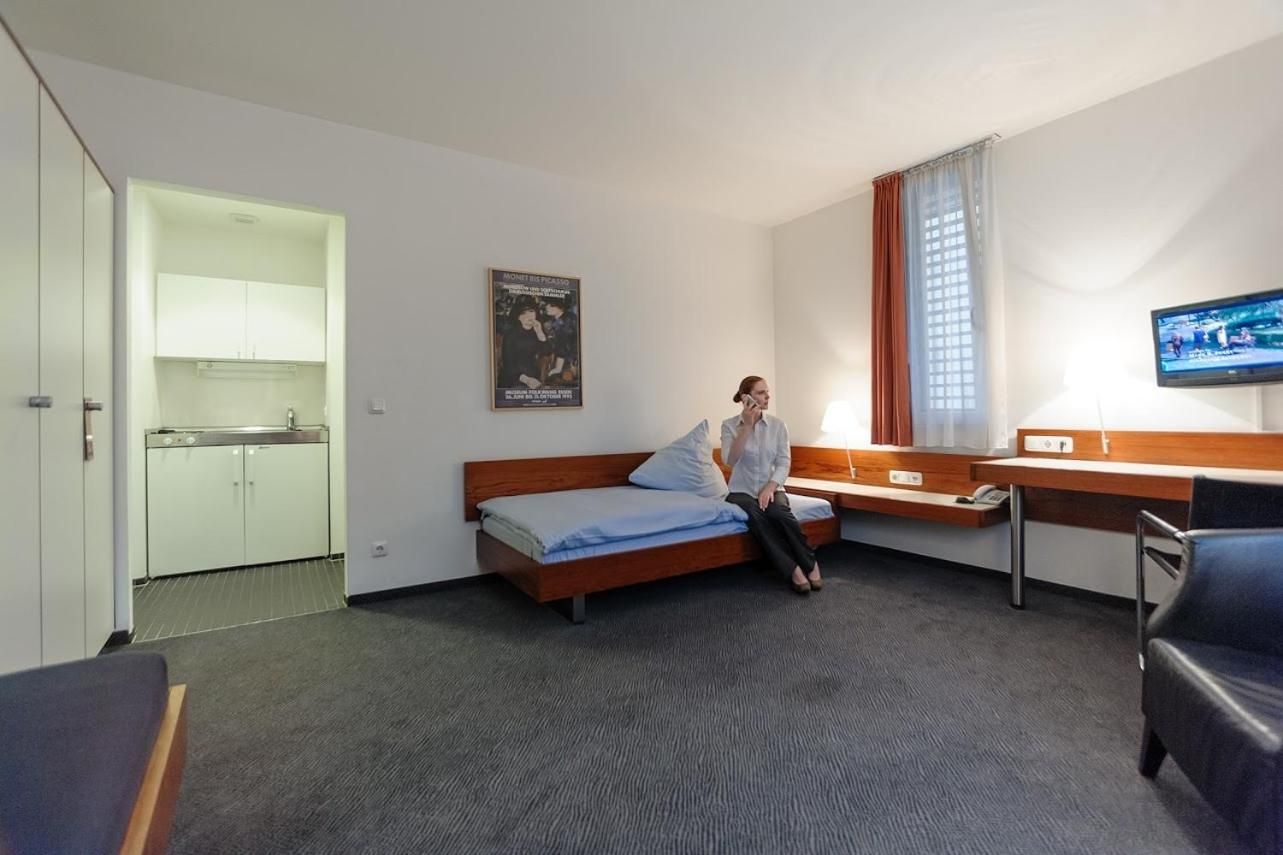 Single Apartment
