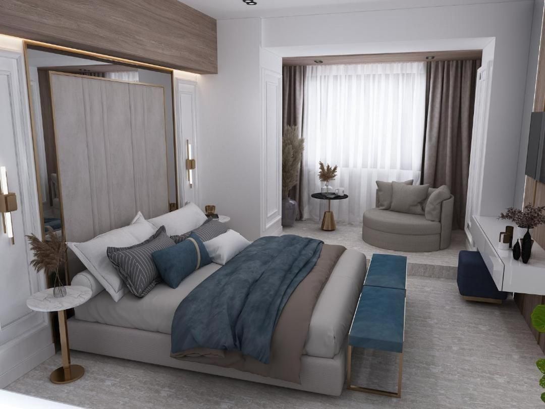 Studio Apartment with King Bed