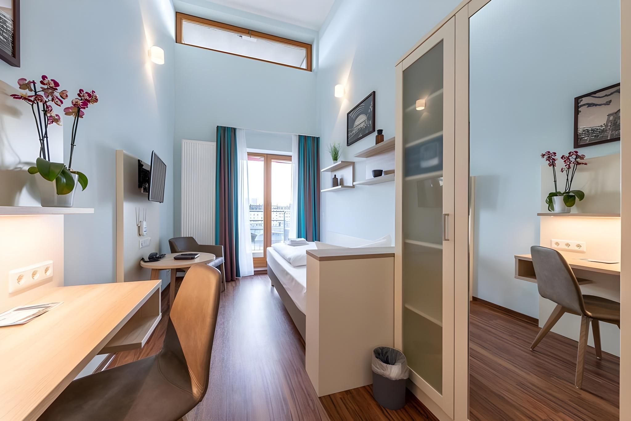 Trip Inn Living and Suites Essen Family Room 3