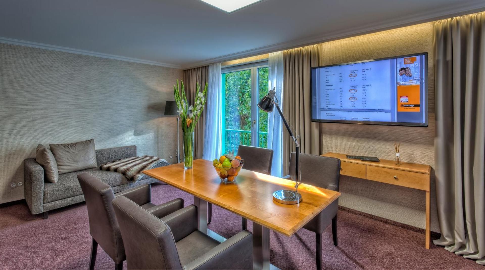 Deluxe Double Room with Bath