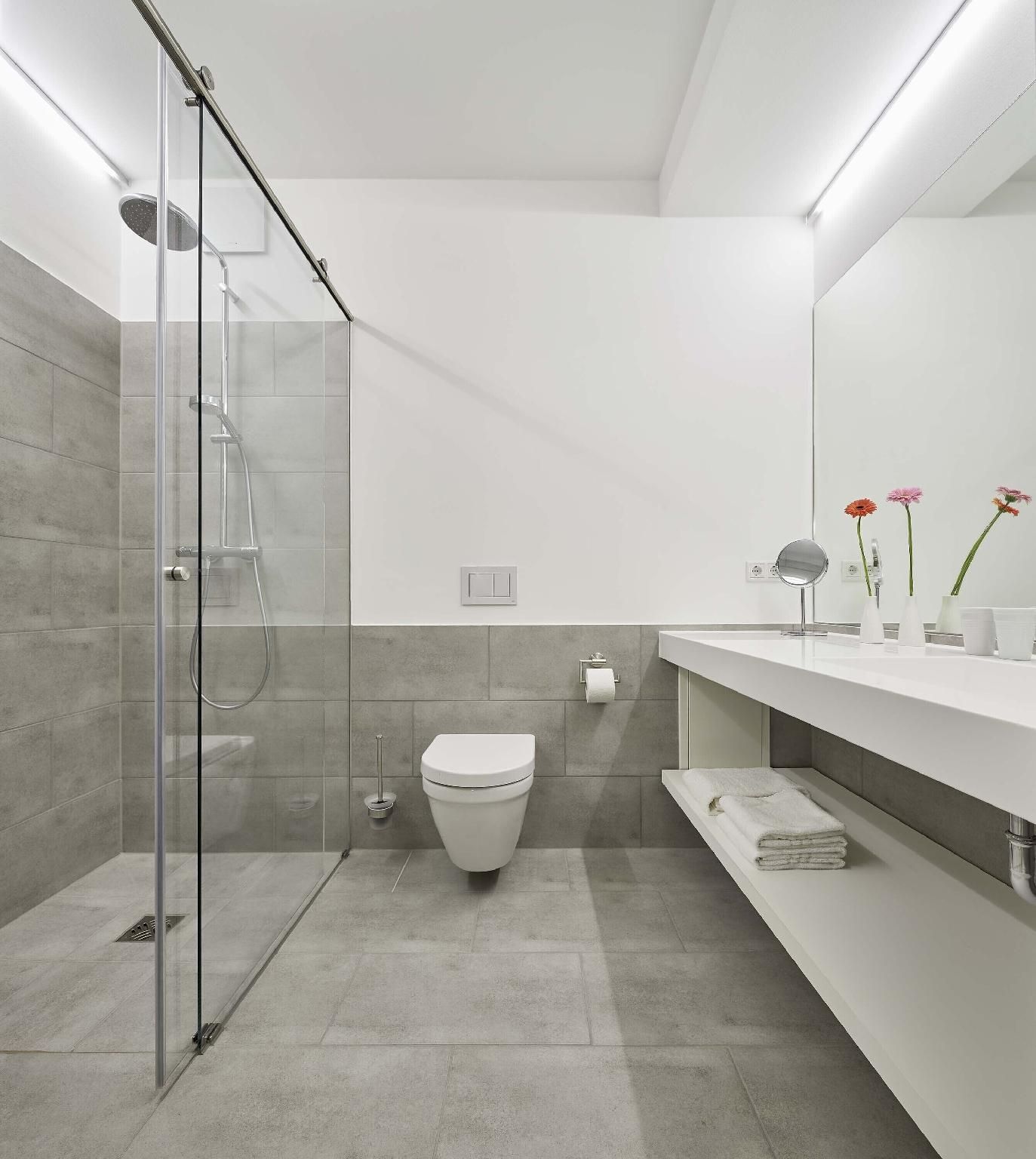 Flowers Hotel Essen Standard 1 King 3