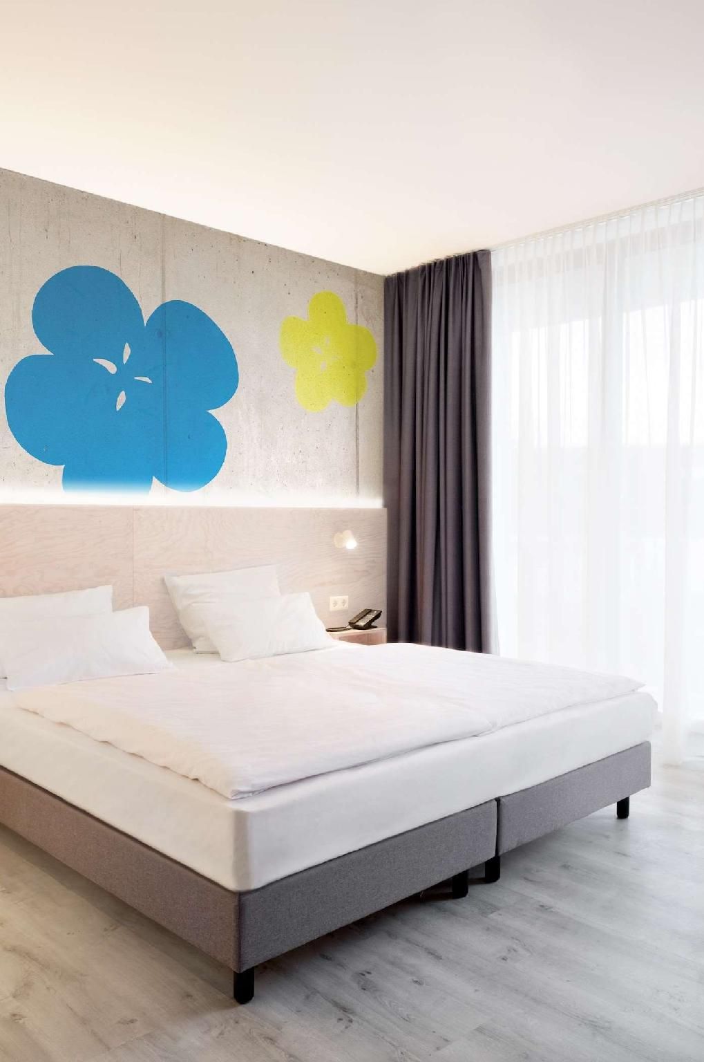 Flowers Hotel Essen Standard 1 King
