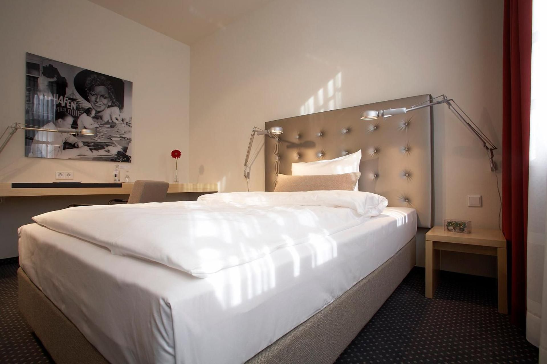 Business Single Room