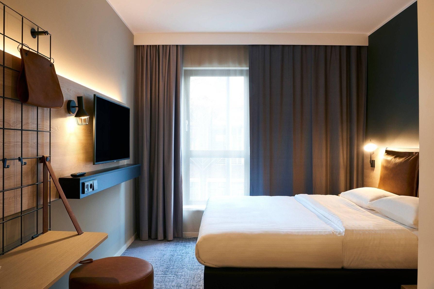 Moxy Queen Sleeper, Guest room, 1 Queen