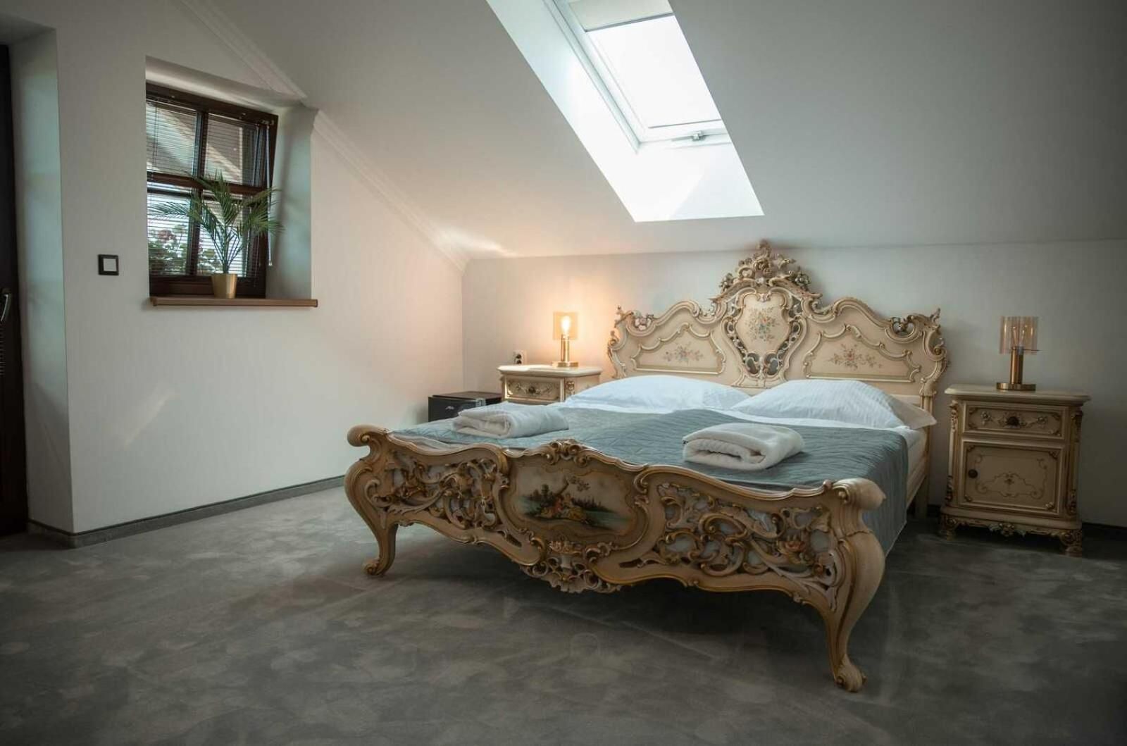 Deluxe Junior Suite