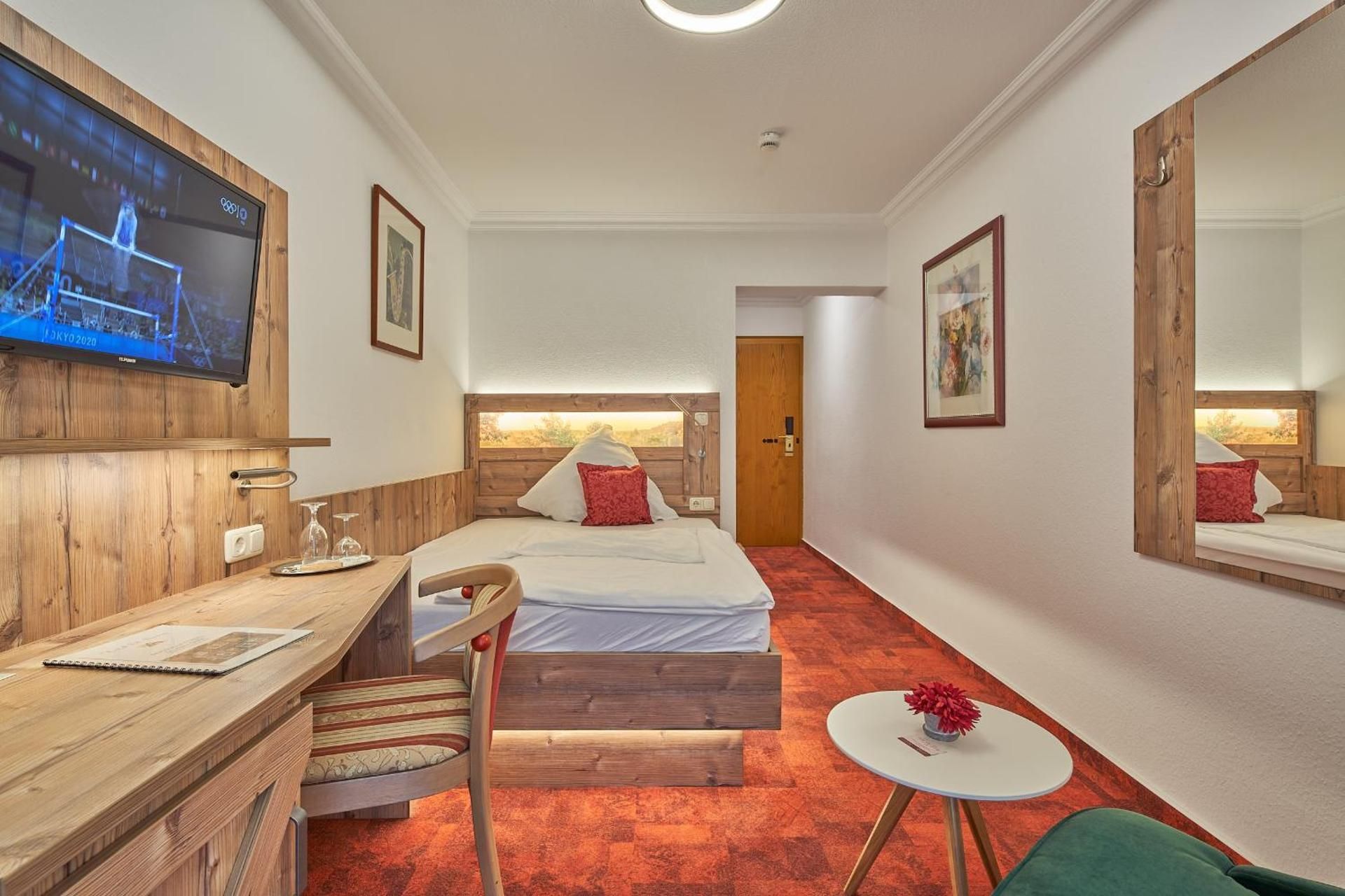 Hotel St. Georg Garni Single Room