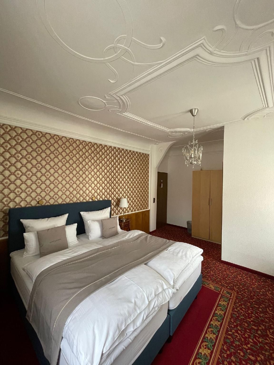 Double Room-Private Bathroom