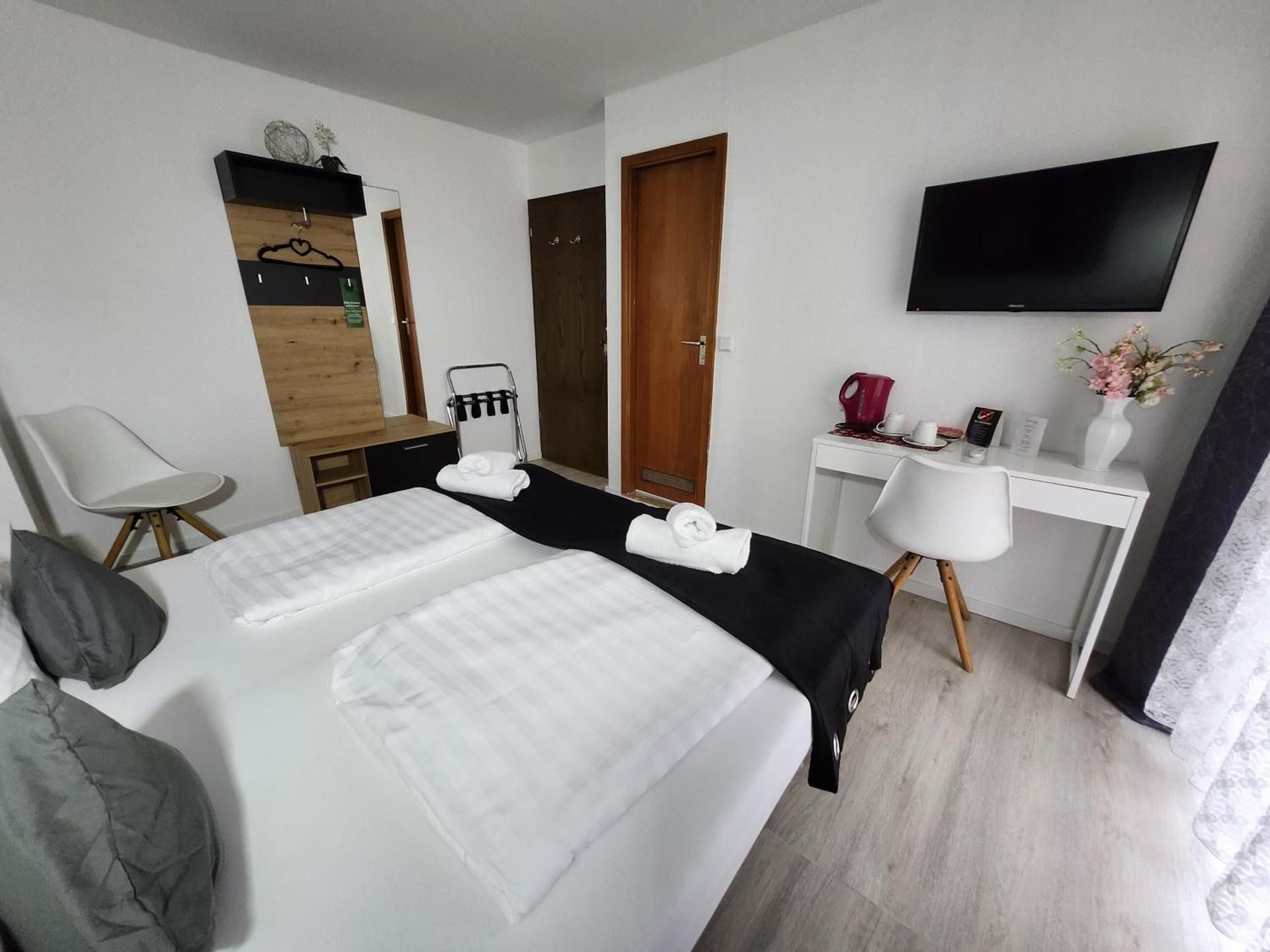 Economy Double Room