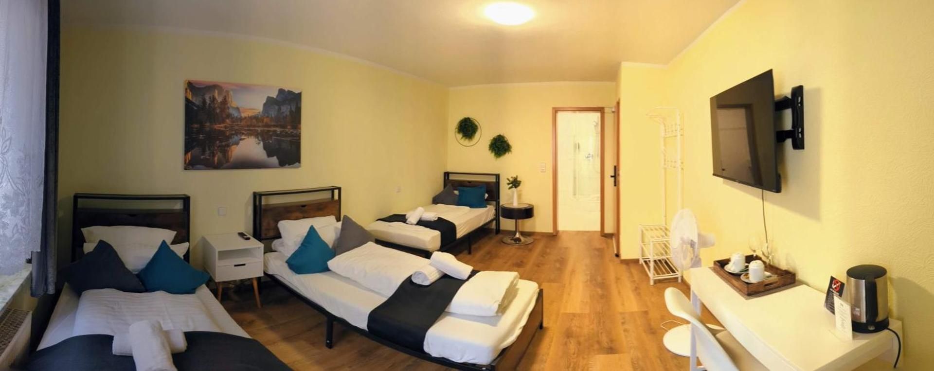 Economy Triple Room