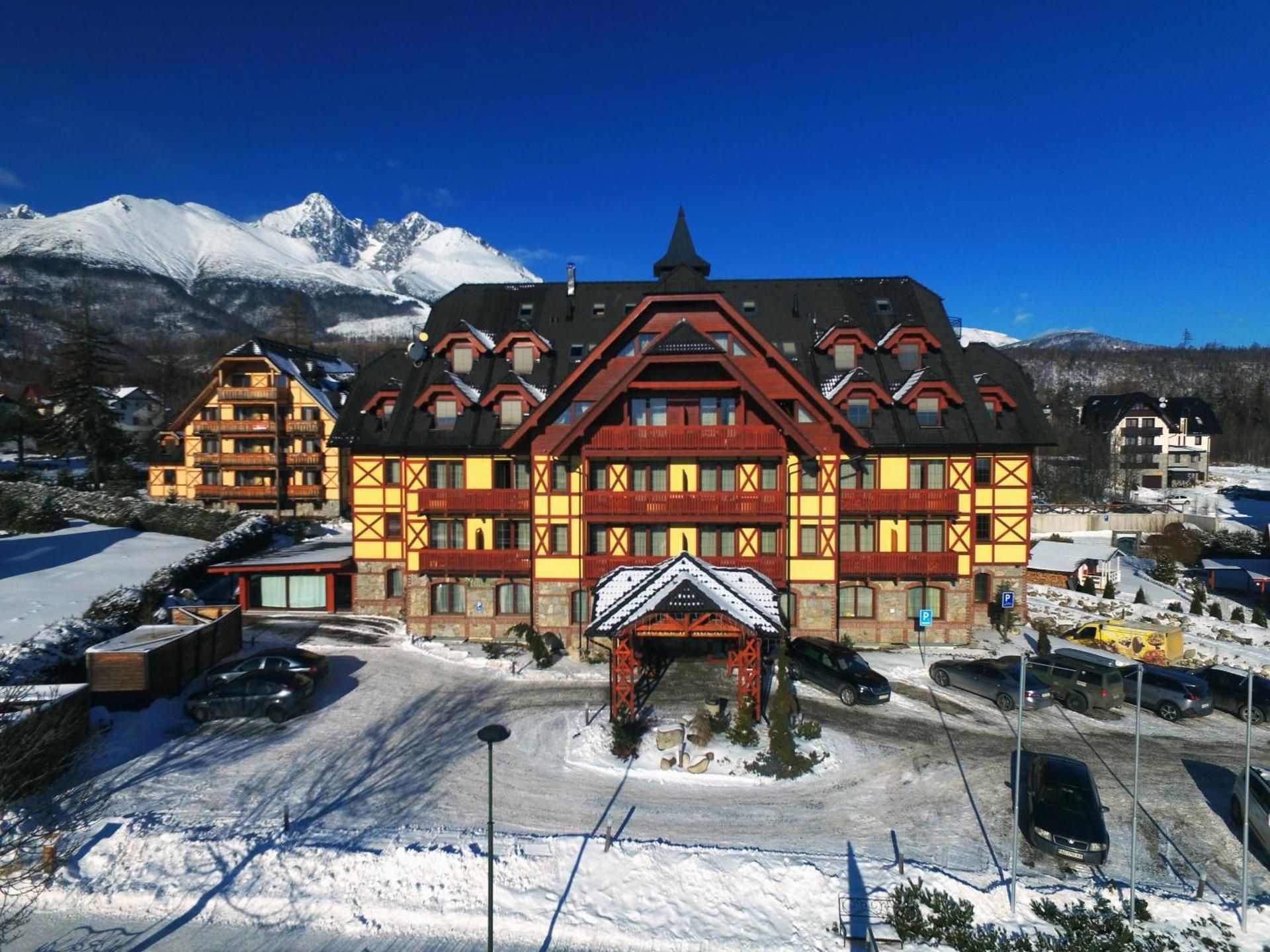 Family Apartments in Mountain Hotel