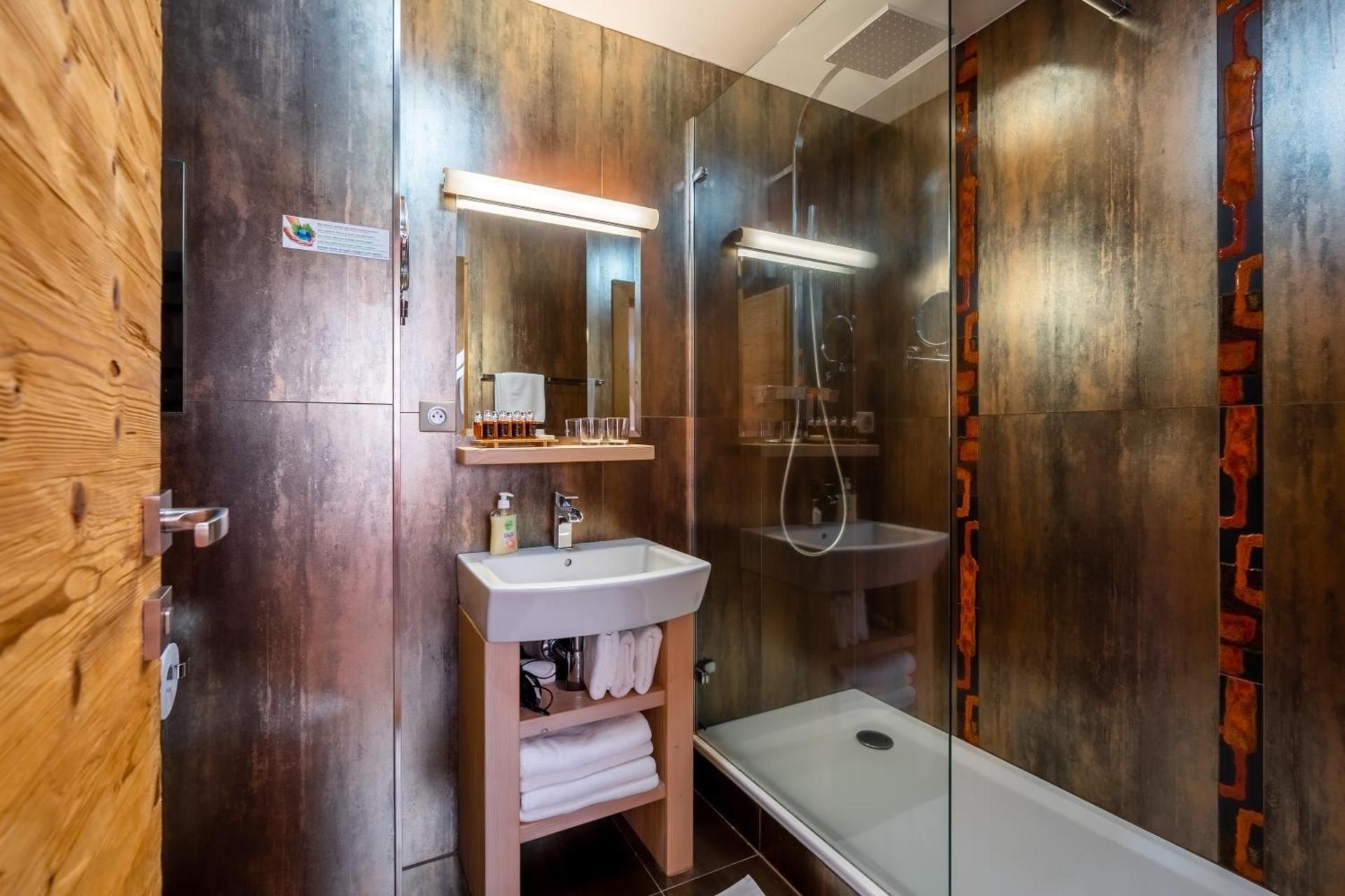 Two-Bedroom Apartment in Main Hotel Building