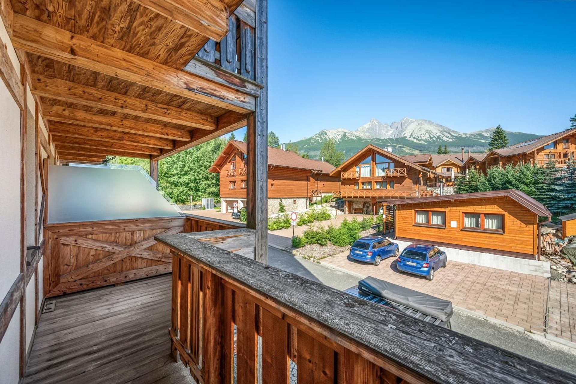 Two Bedroom Deluxe Apartment with Mountain View in Residence Building