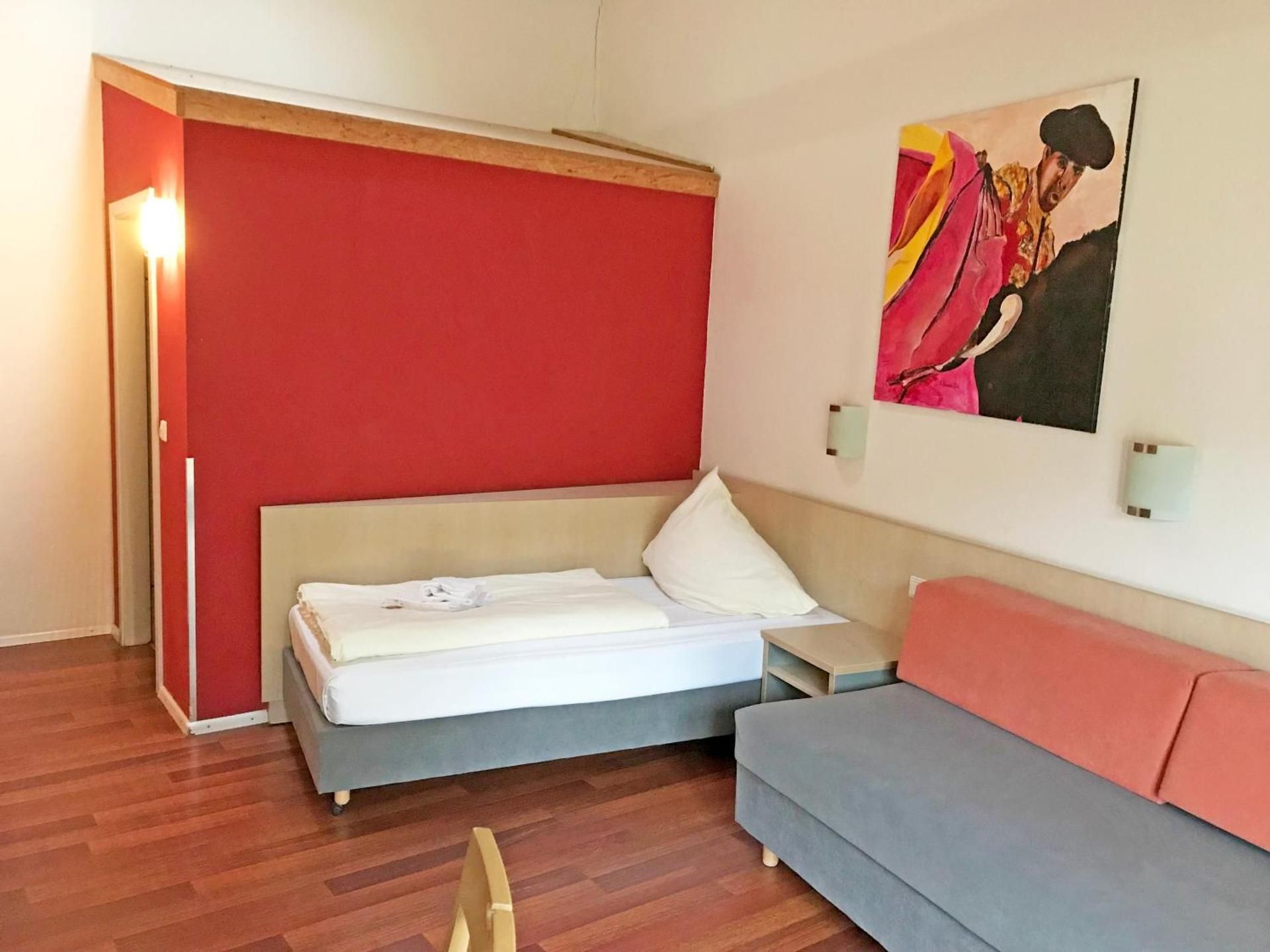 Standard Single Room