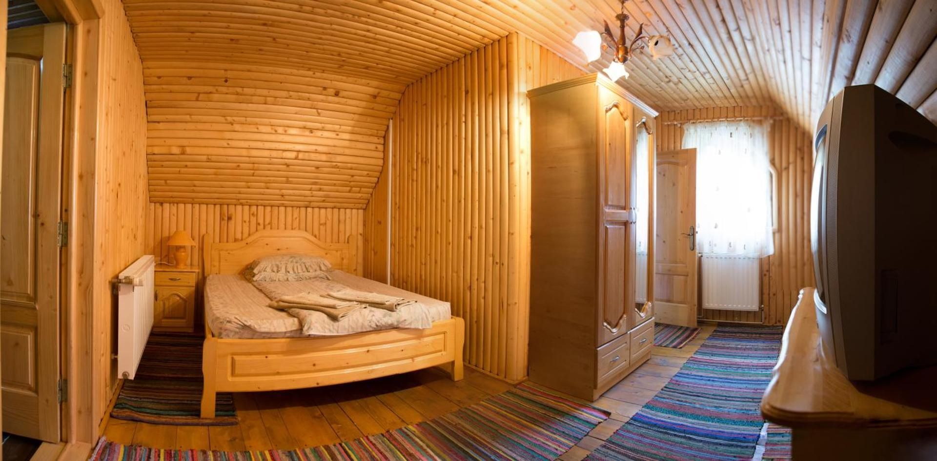 Deluxe Double Room with Shower