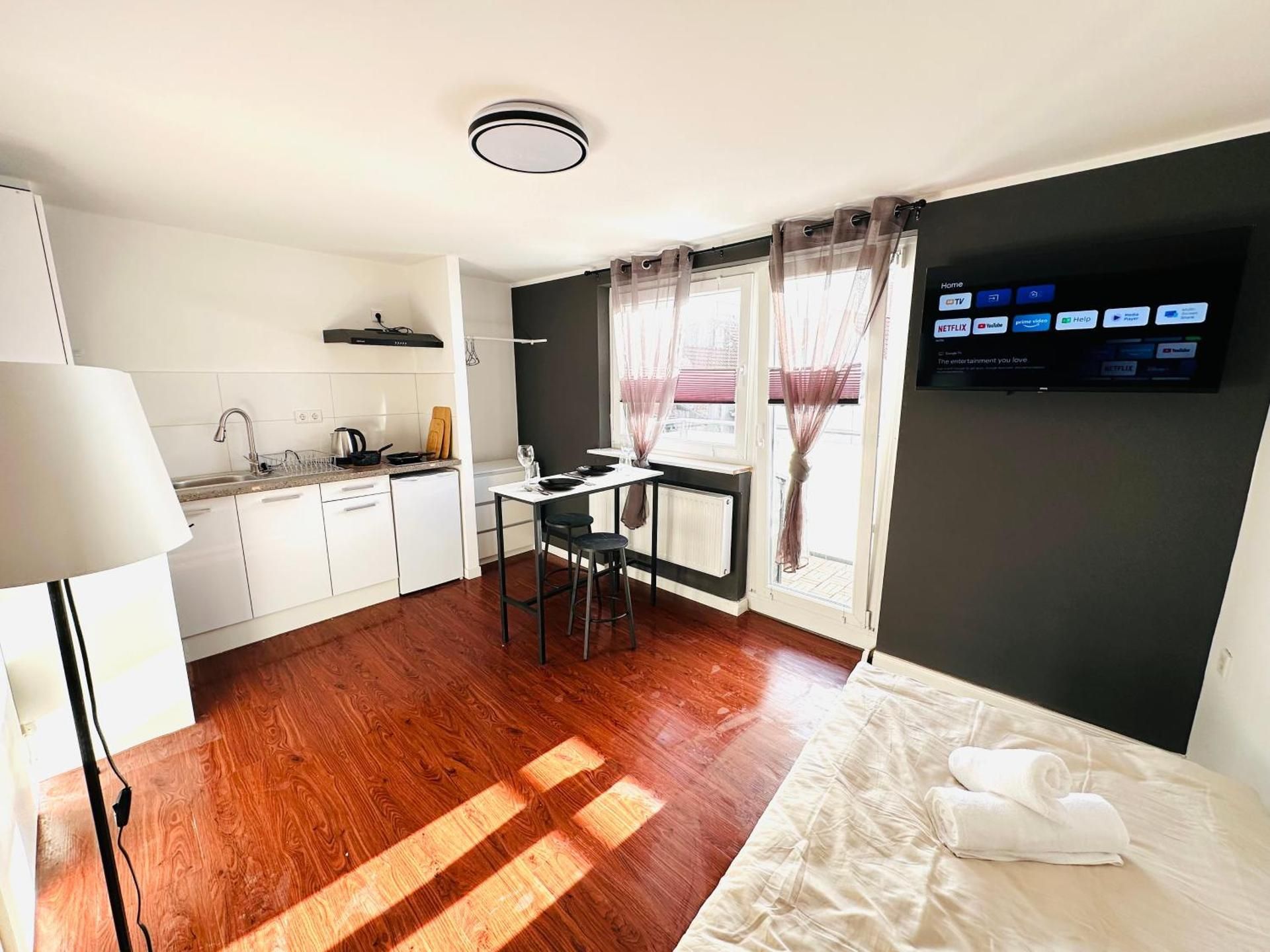 Apartment with Balcony
