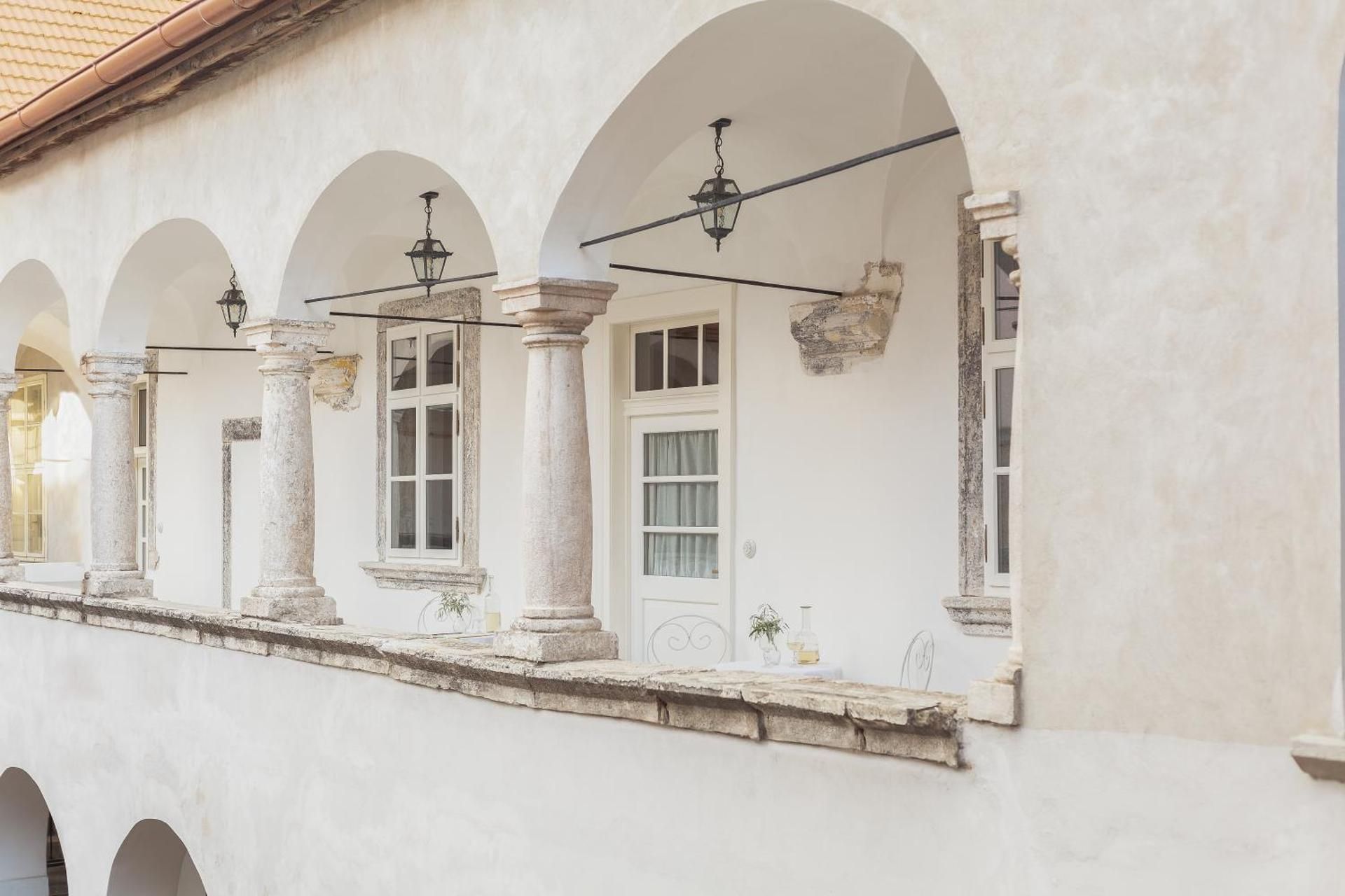 Apartments 1620yr Trnava