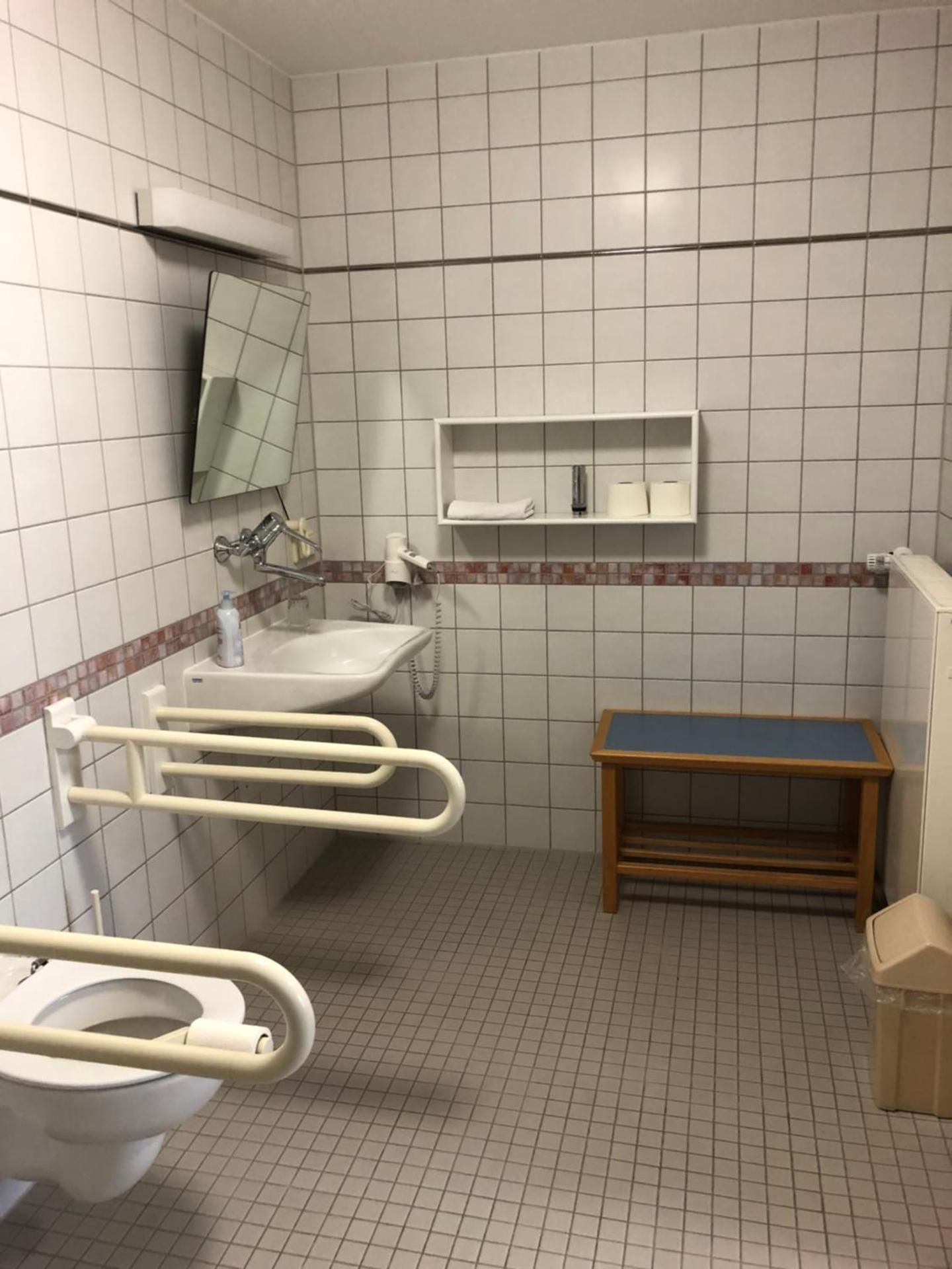Single Room - Disability Access