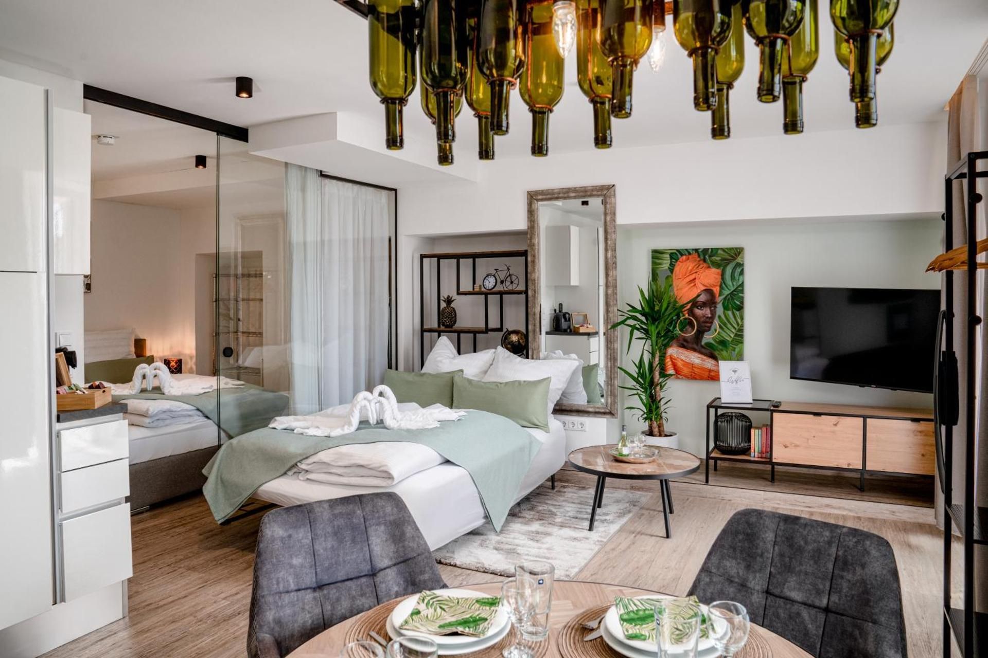 One-Bedroom Apartment with Terrace