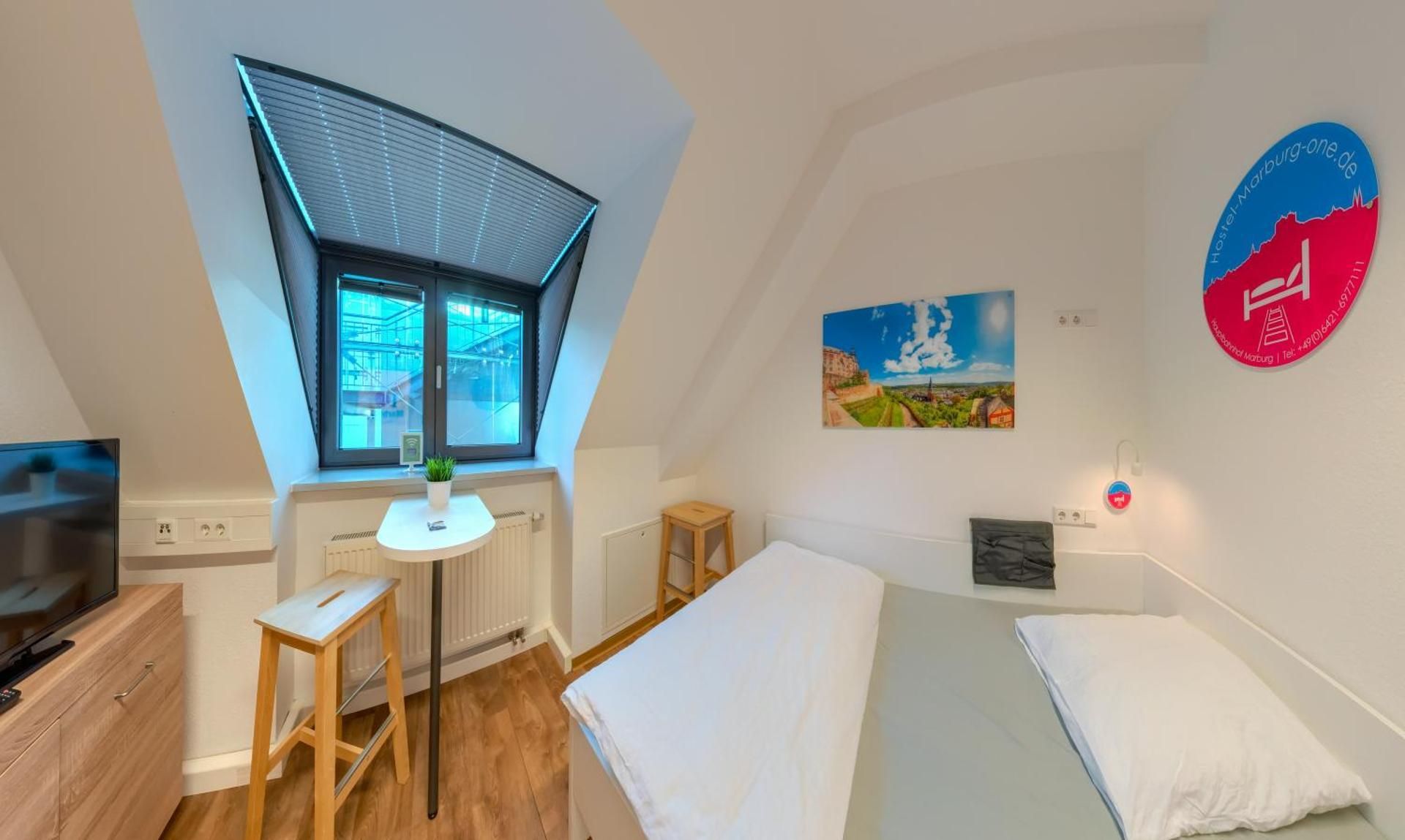Single Room with Shared Bathroom