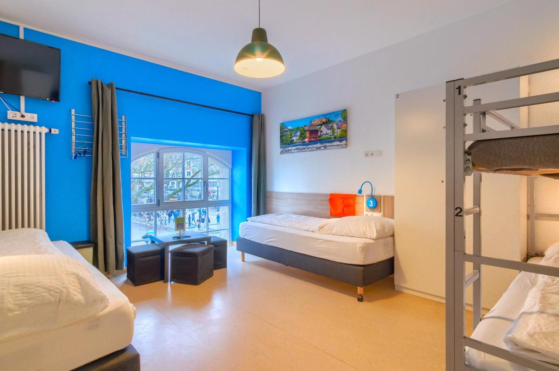 Private Quadruple Room with Shared Bathroom