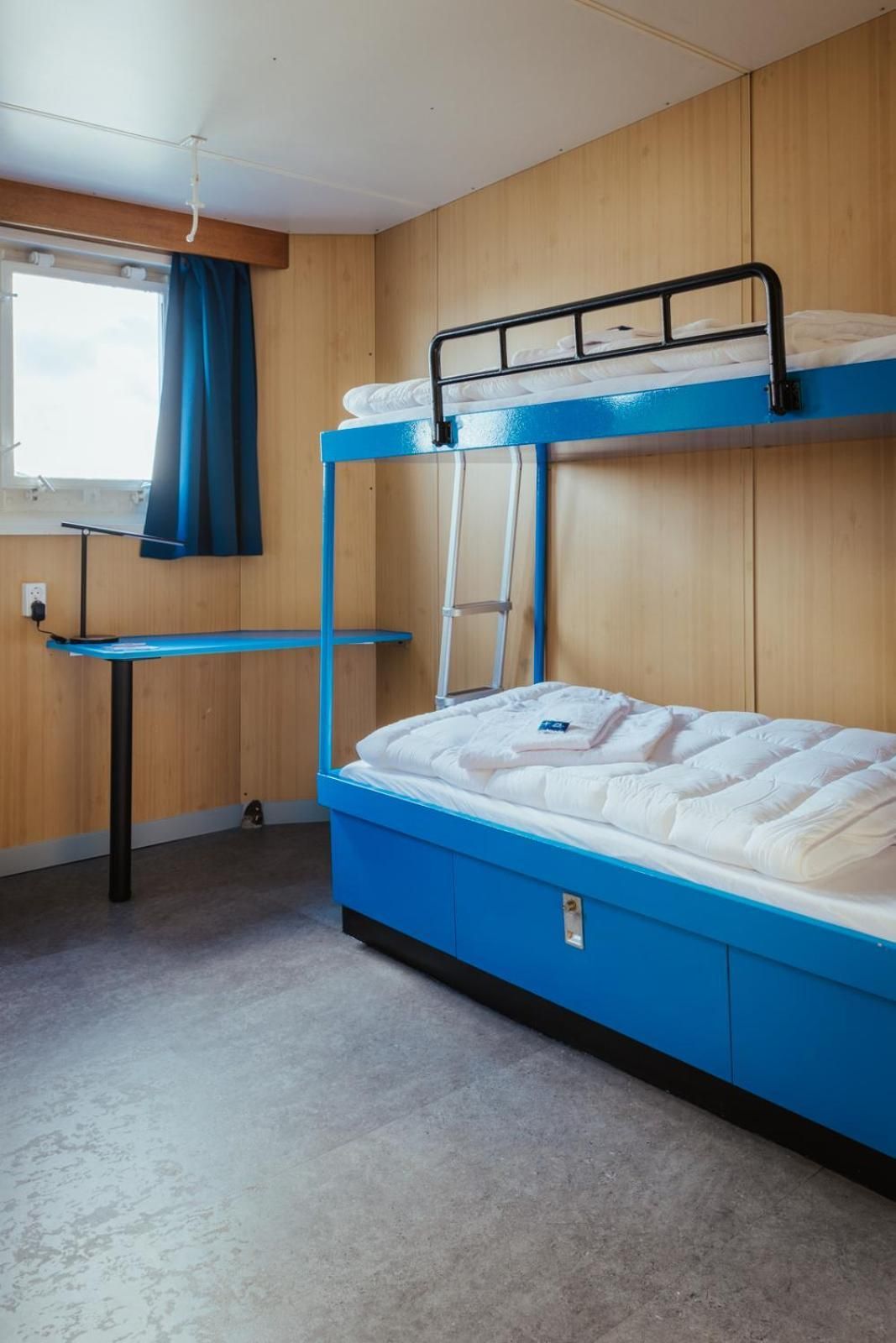 Standard Twin Room with Shared Bathroom