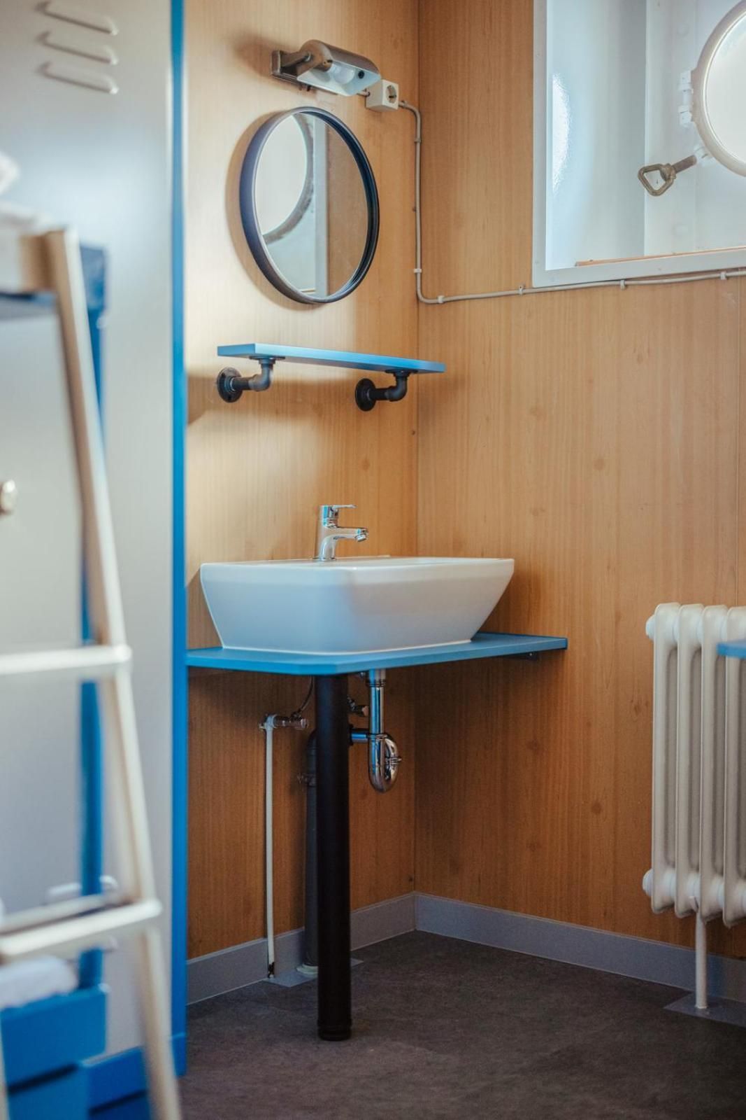 Economy Quadruple Room with Shared Bathroom