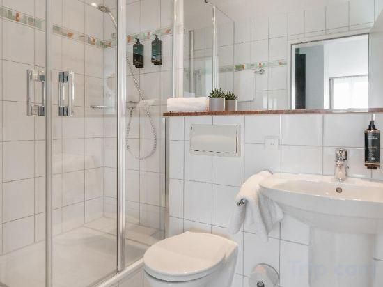 PARKHOTEL Hameln - ehemals Mercure Hotel Hameln Superior - 1 Double Bed 2