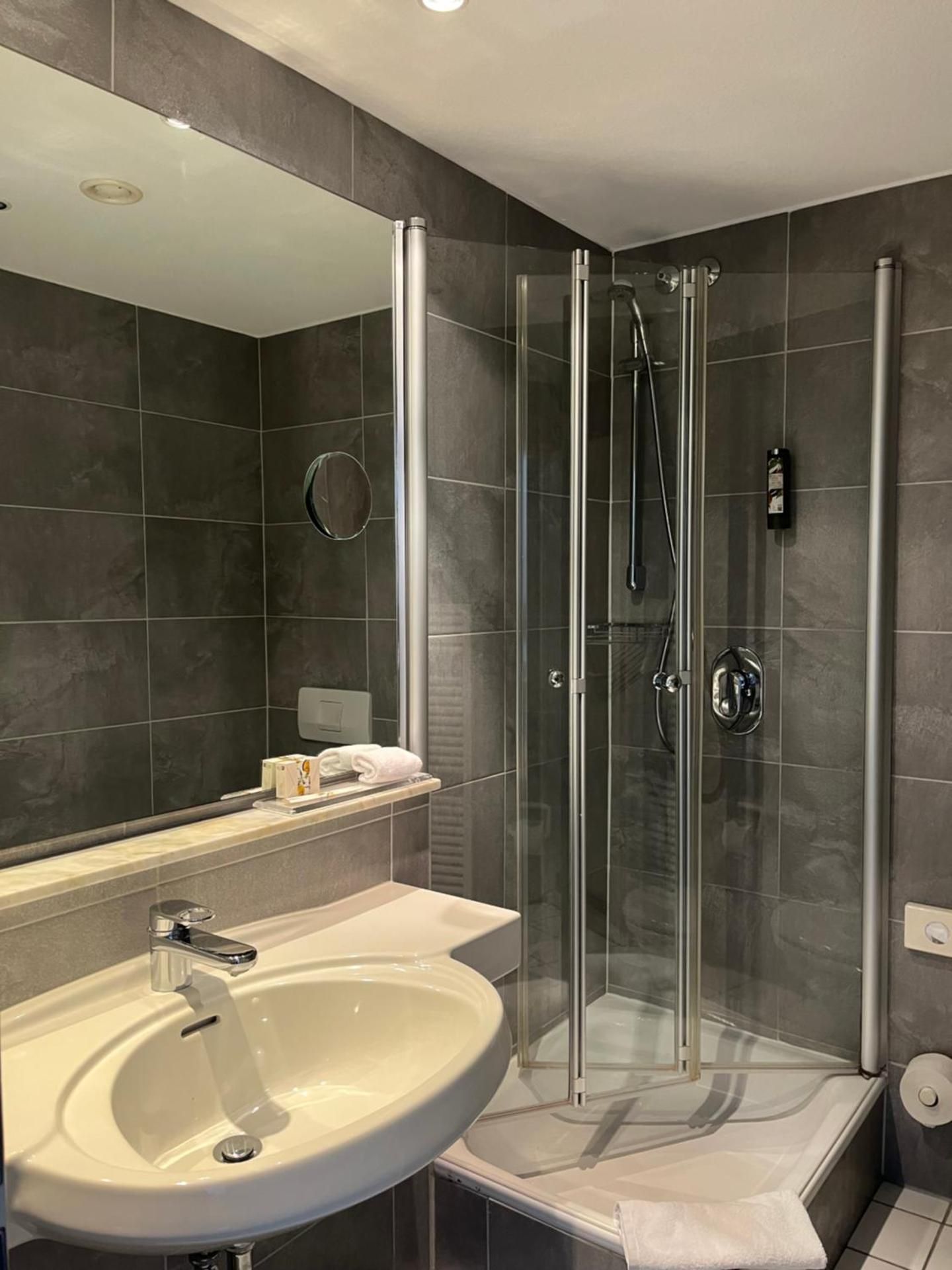 Small Single Room