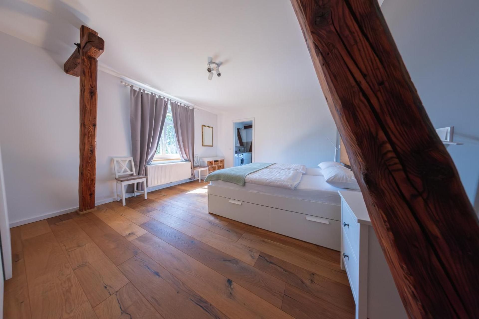 Apartment - Split Level