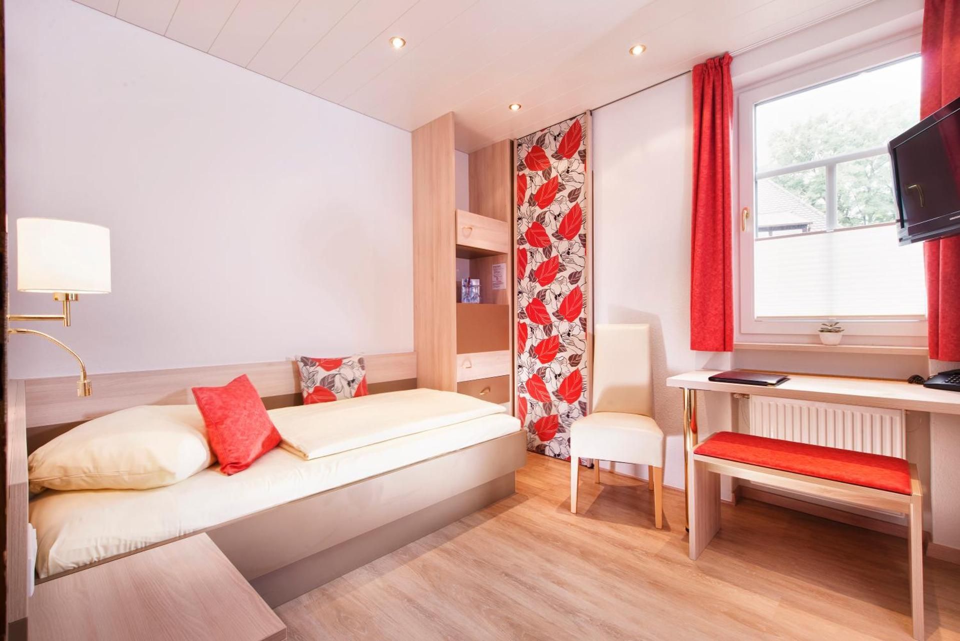 Standard Single Room
