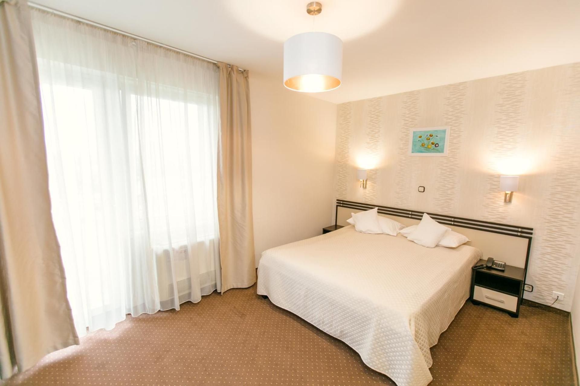 One-Bedroom Suite