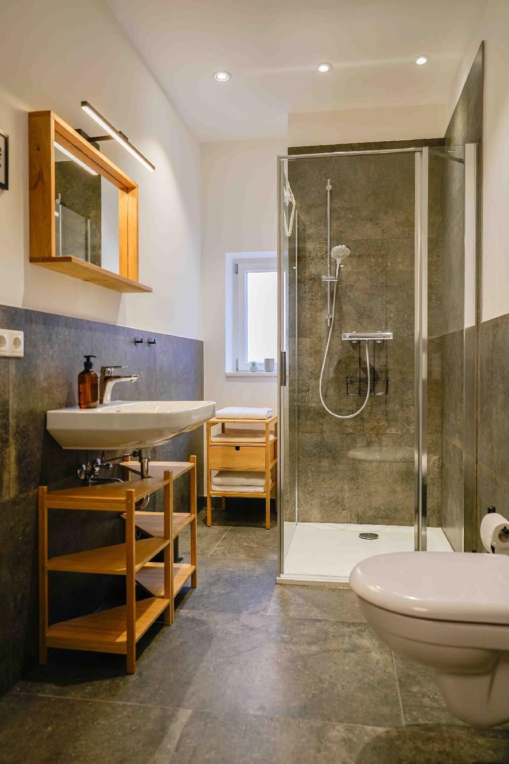 Lady Milavie apartments Apartment-Suite-Eigenes Badezimmer-Stadtblick