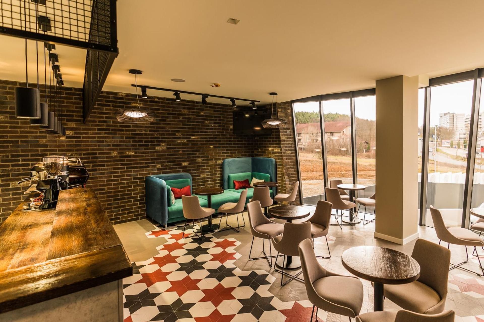 Hotel Aventus