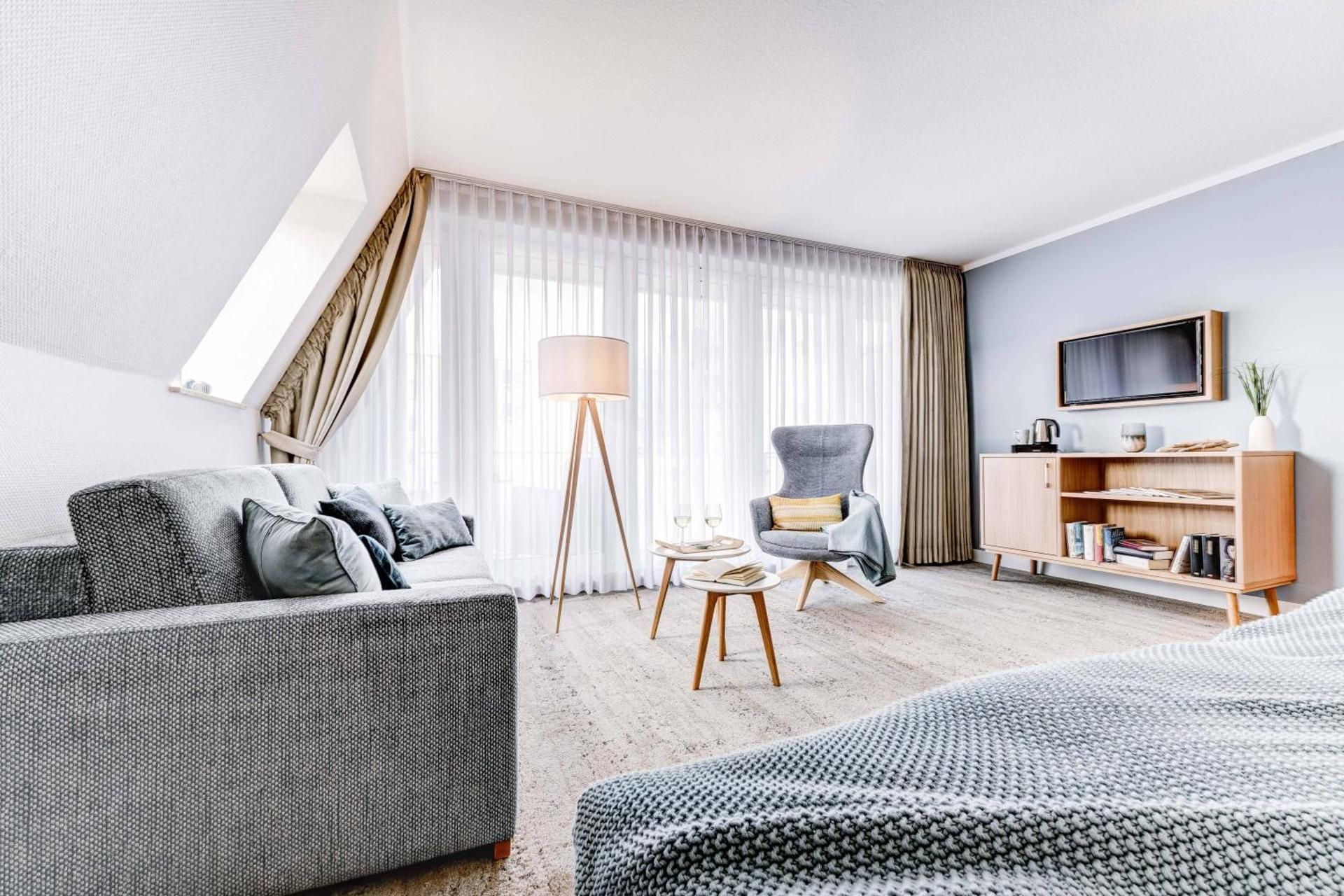 Deluxe Double Room with Balcony