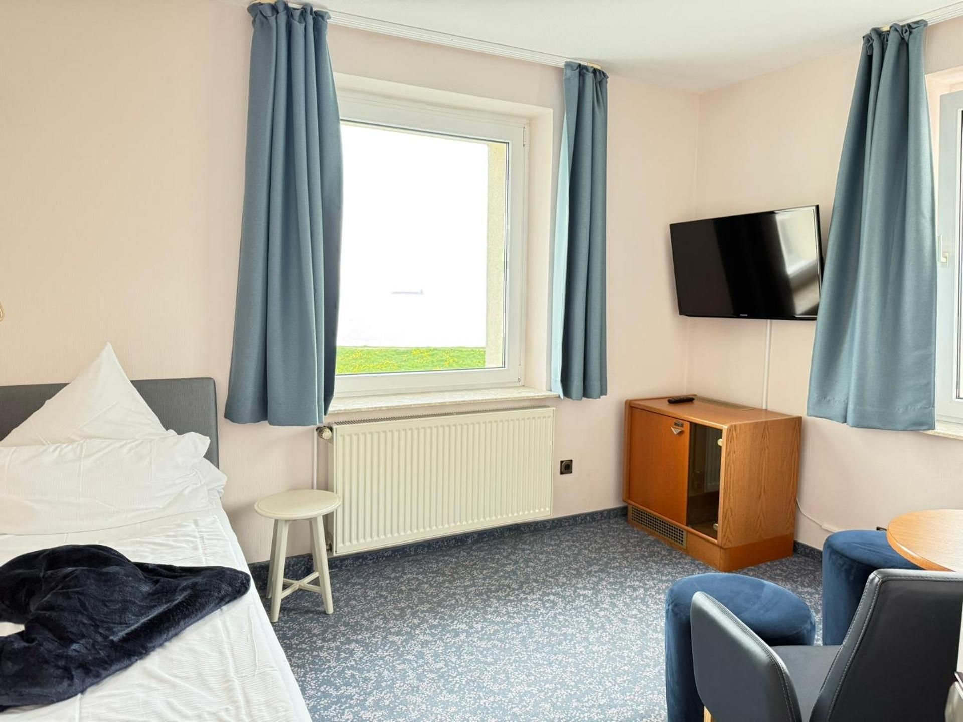 Triple Room with Sea View