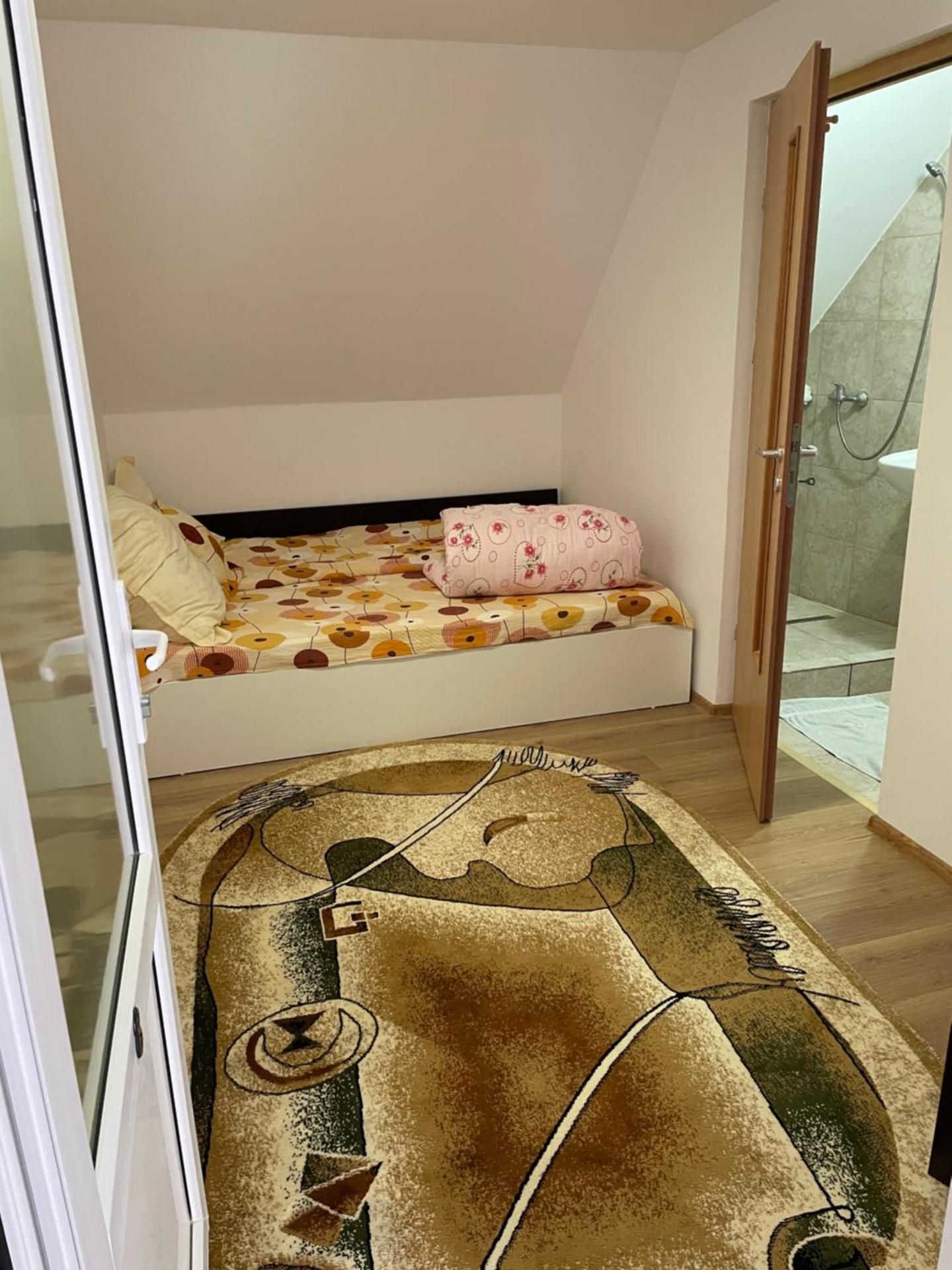 Economy Double Room